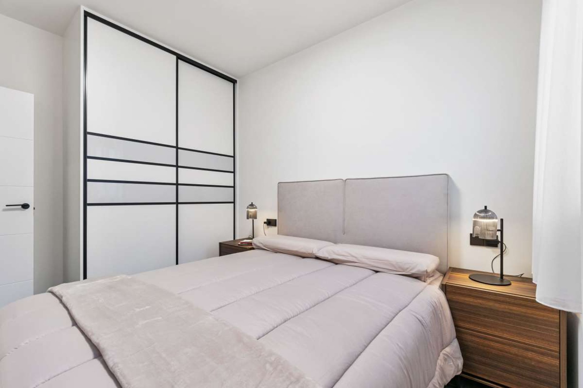 Resale - Villa -
Torre de la Horadada - Costa Blanca