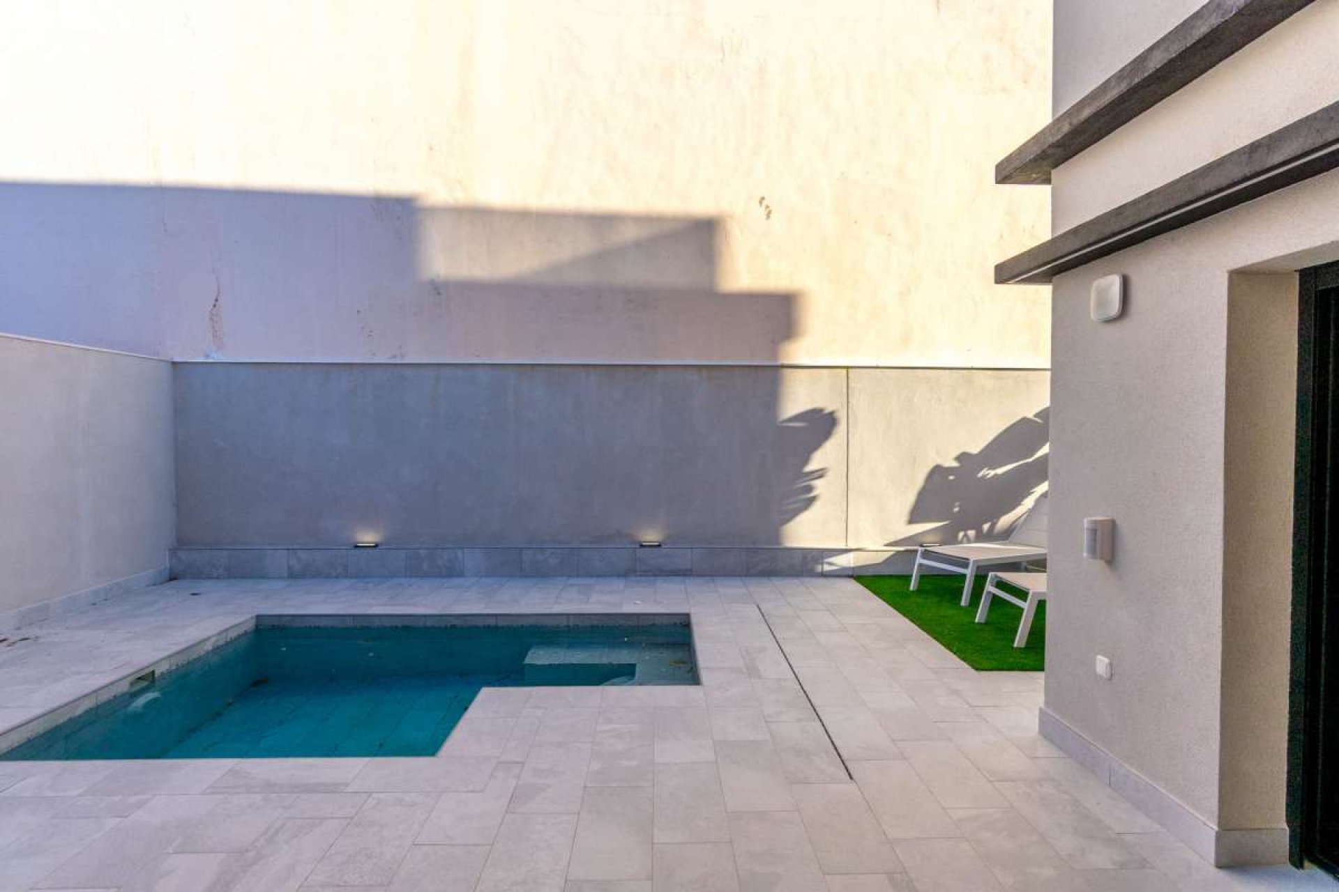 Resale - Villa -
Torre de la Horadada - Costa Blanca