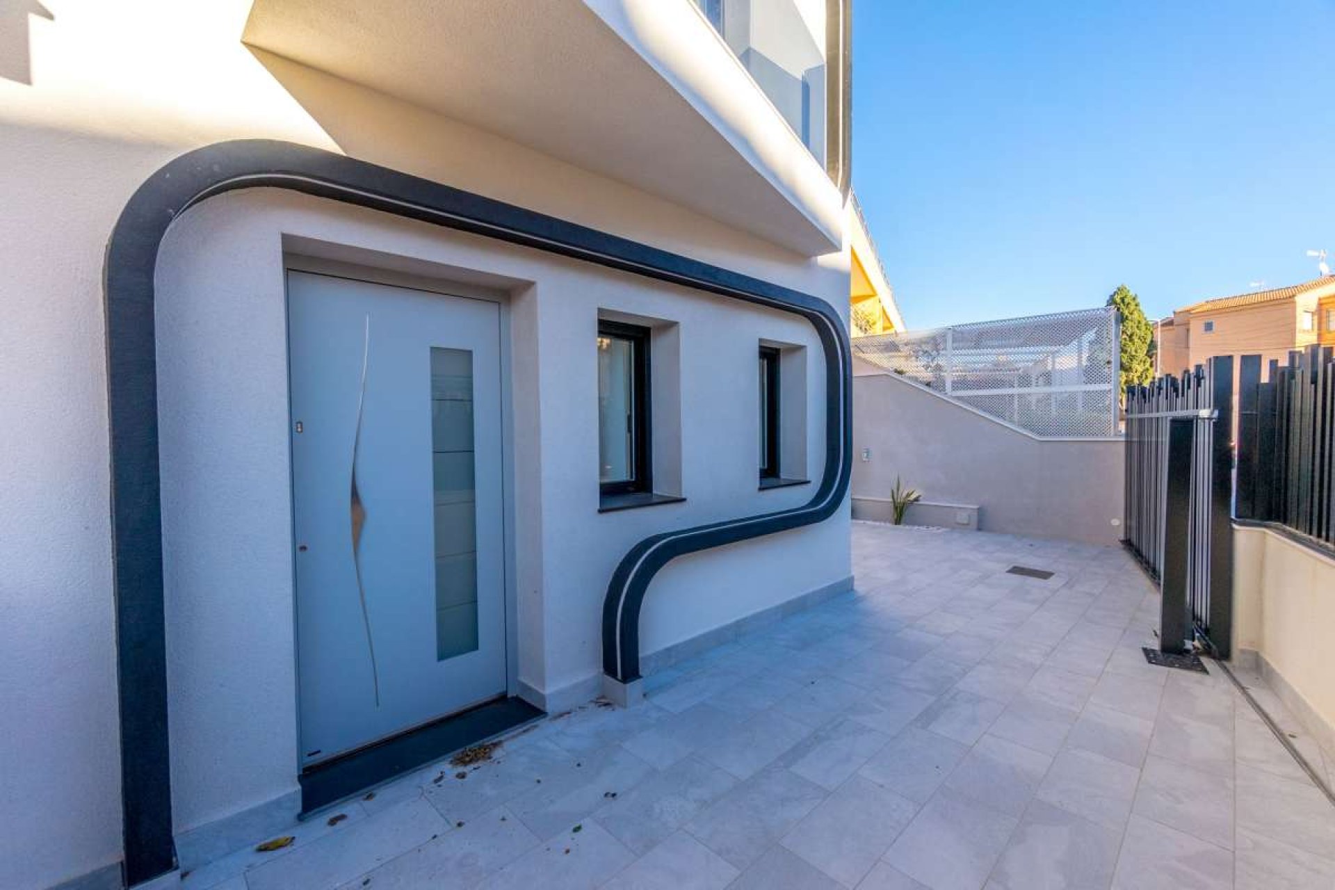 Resale - Villa -
Torre de la Horadada - Costa Blanca