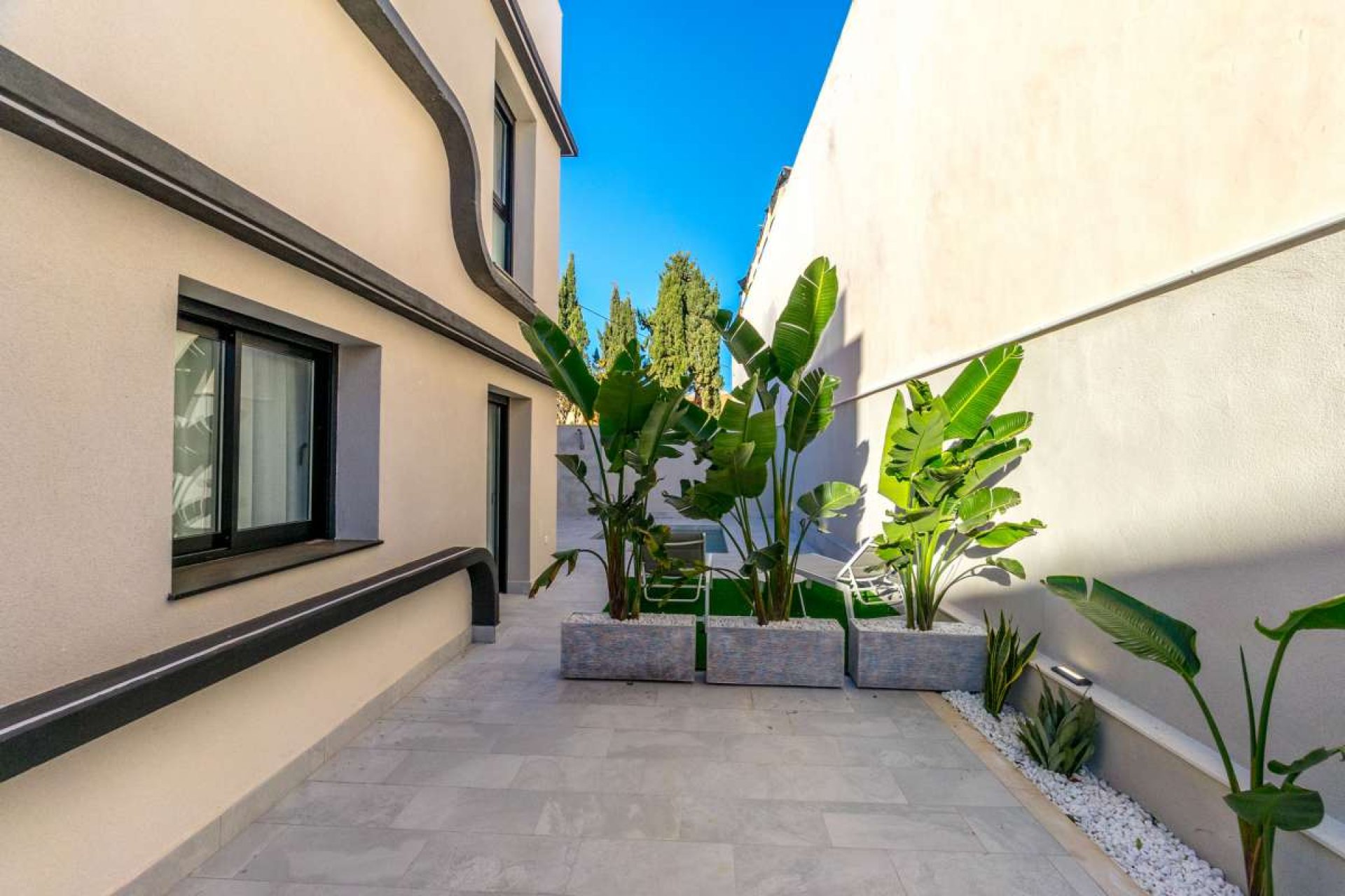 Resale - Villa -
Torre de la Horadada - Costa Blanca