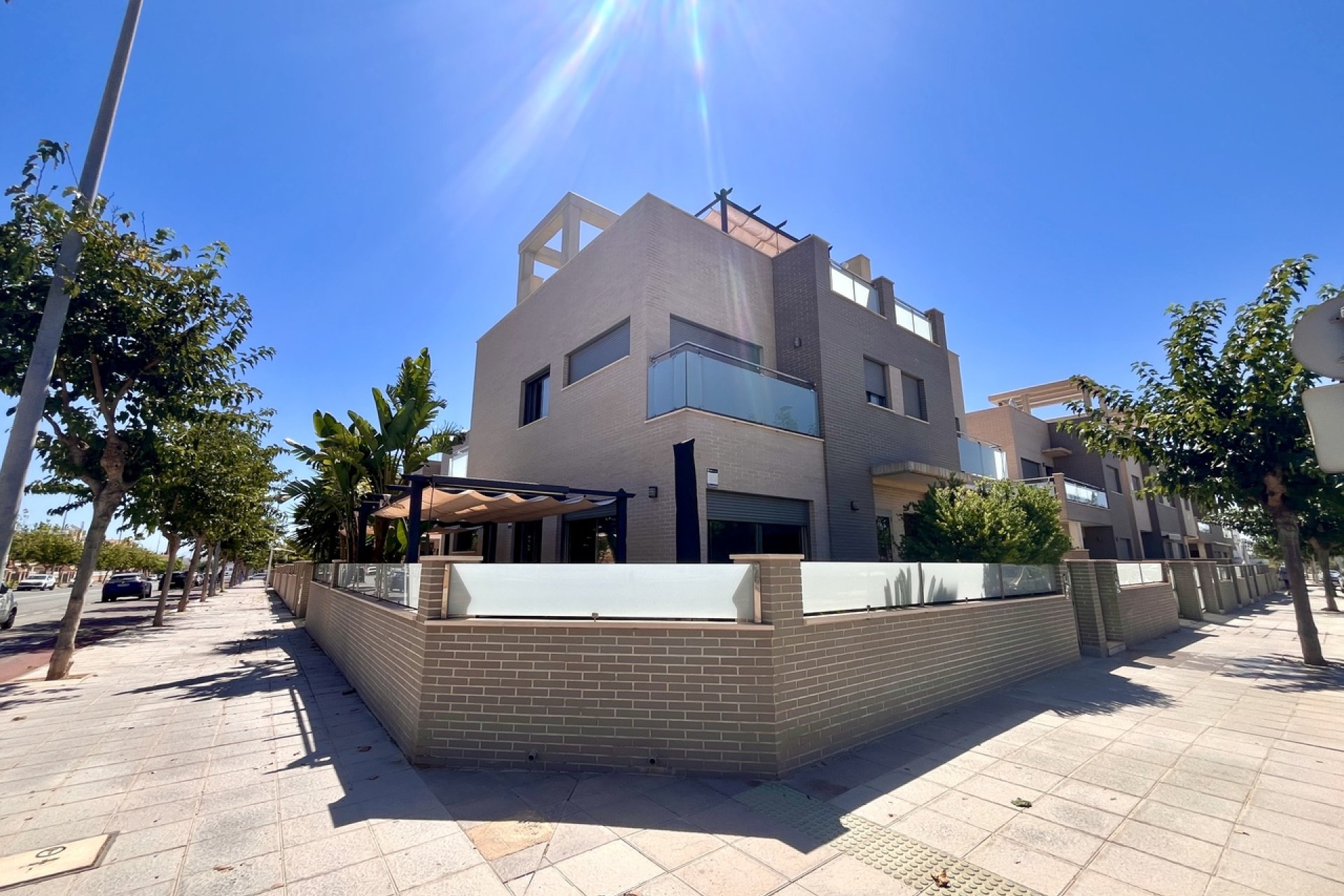 Resale - Villa -
Torre de la Horadada - Costa Blanca