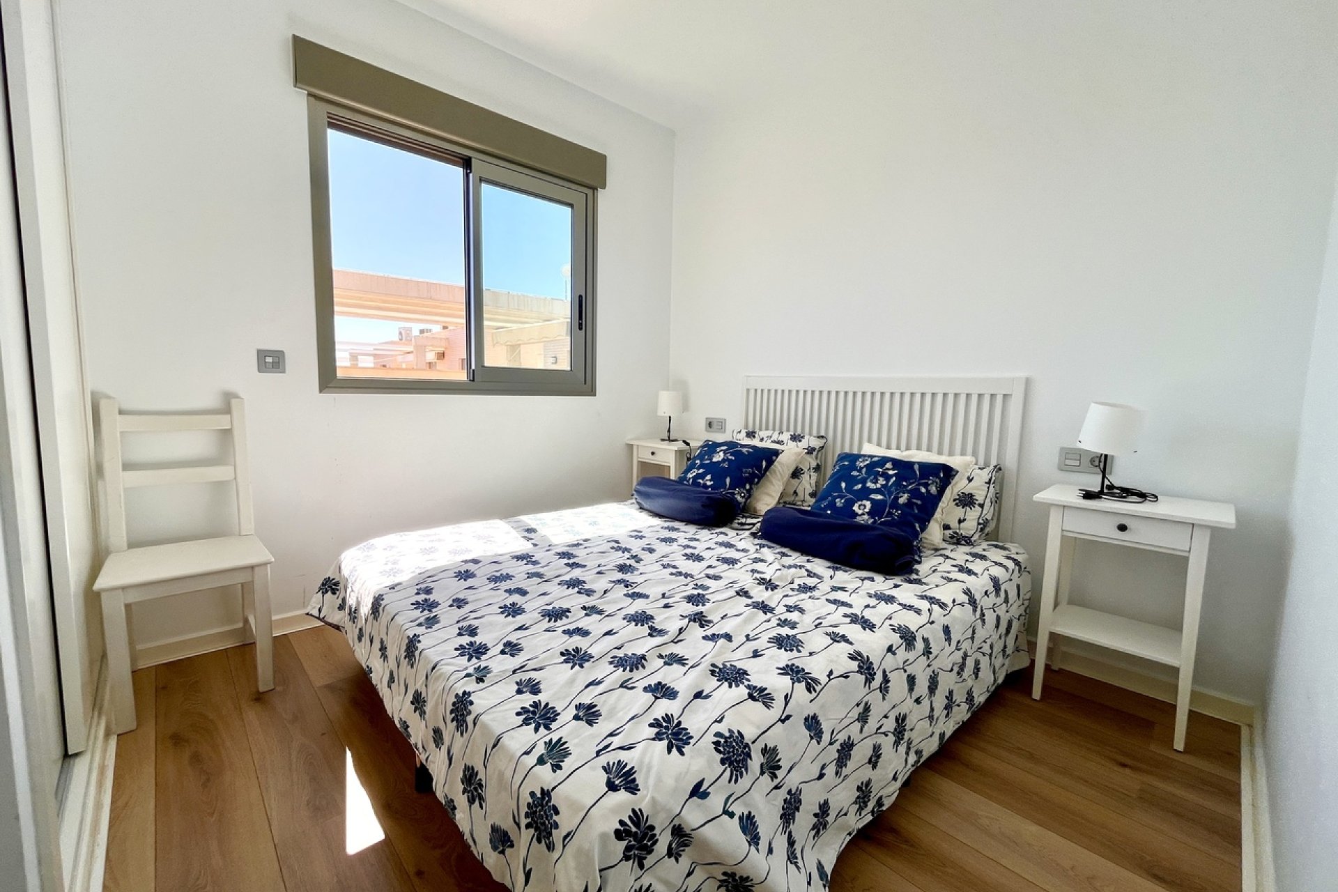 Resale - Villa -
Torre de la Horadada - Costa Blanca