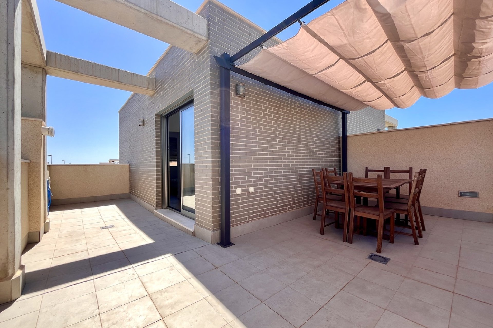 Resale - Villa -
Torre de la Horadada - Costa Blanca
