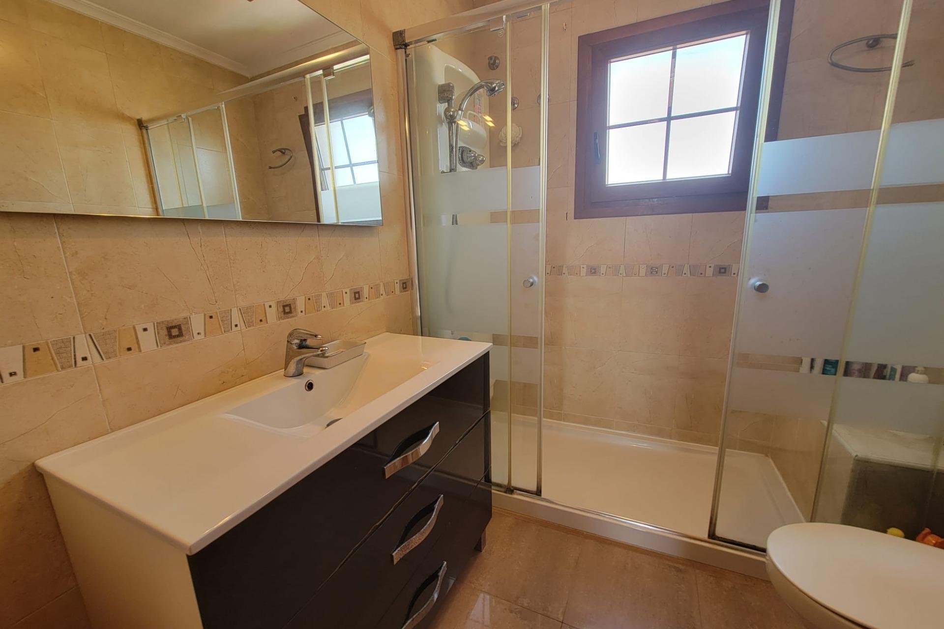 Resale - Villa -
Torrevieja - Aguas Nuevas