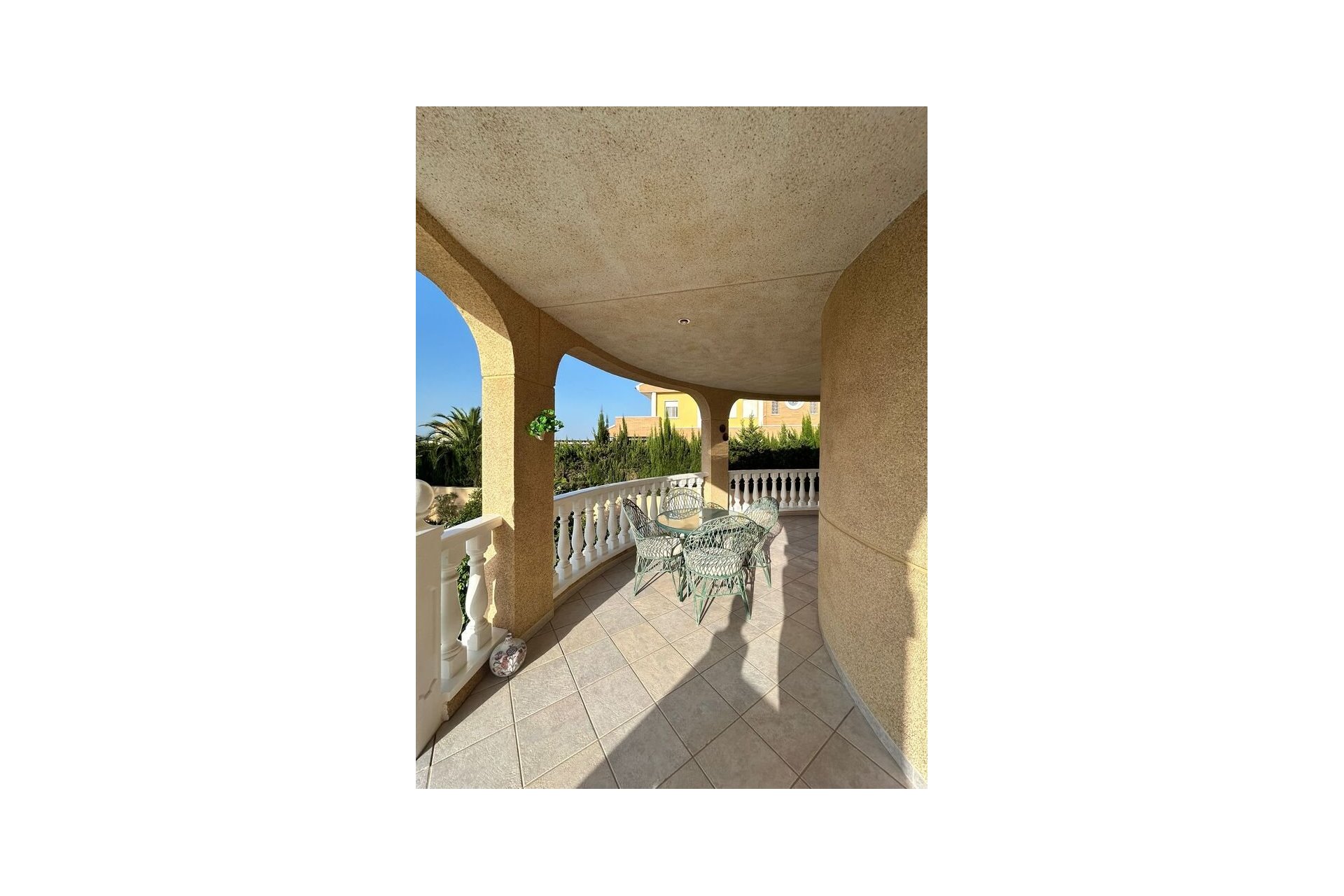 Resale - Villa -
Torrevieja - Aguas Nuevas