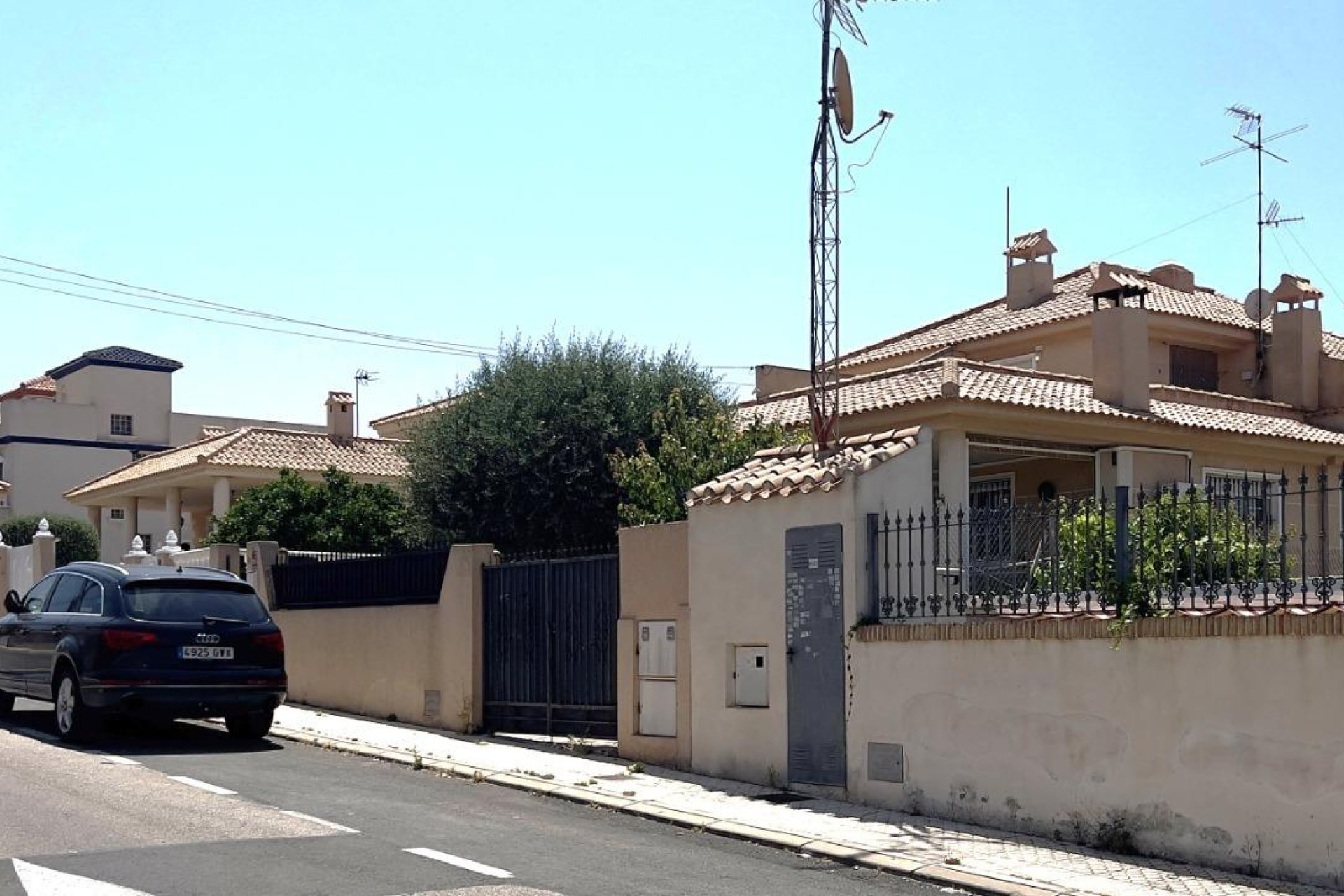 Resale - Villa -
Torrevieja - Aguas Nuevas