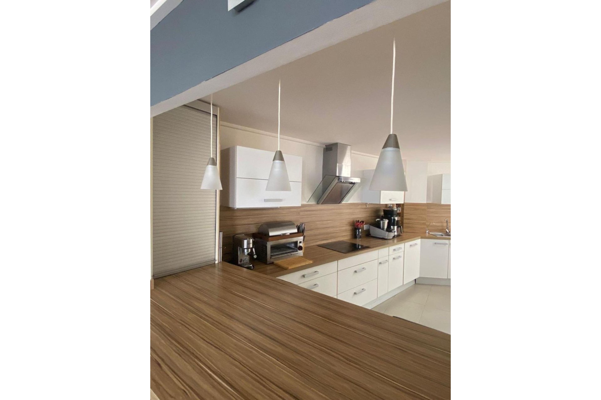 Resale - Villa -
Torrevieja - Centro - Muelle Pesquero