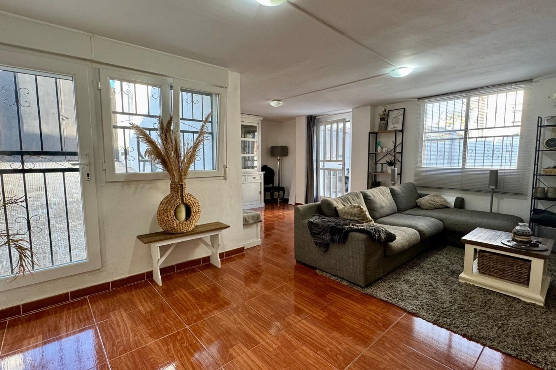 Resale - Villa -
Torrevieja - Costa Blanca