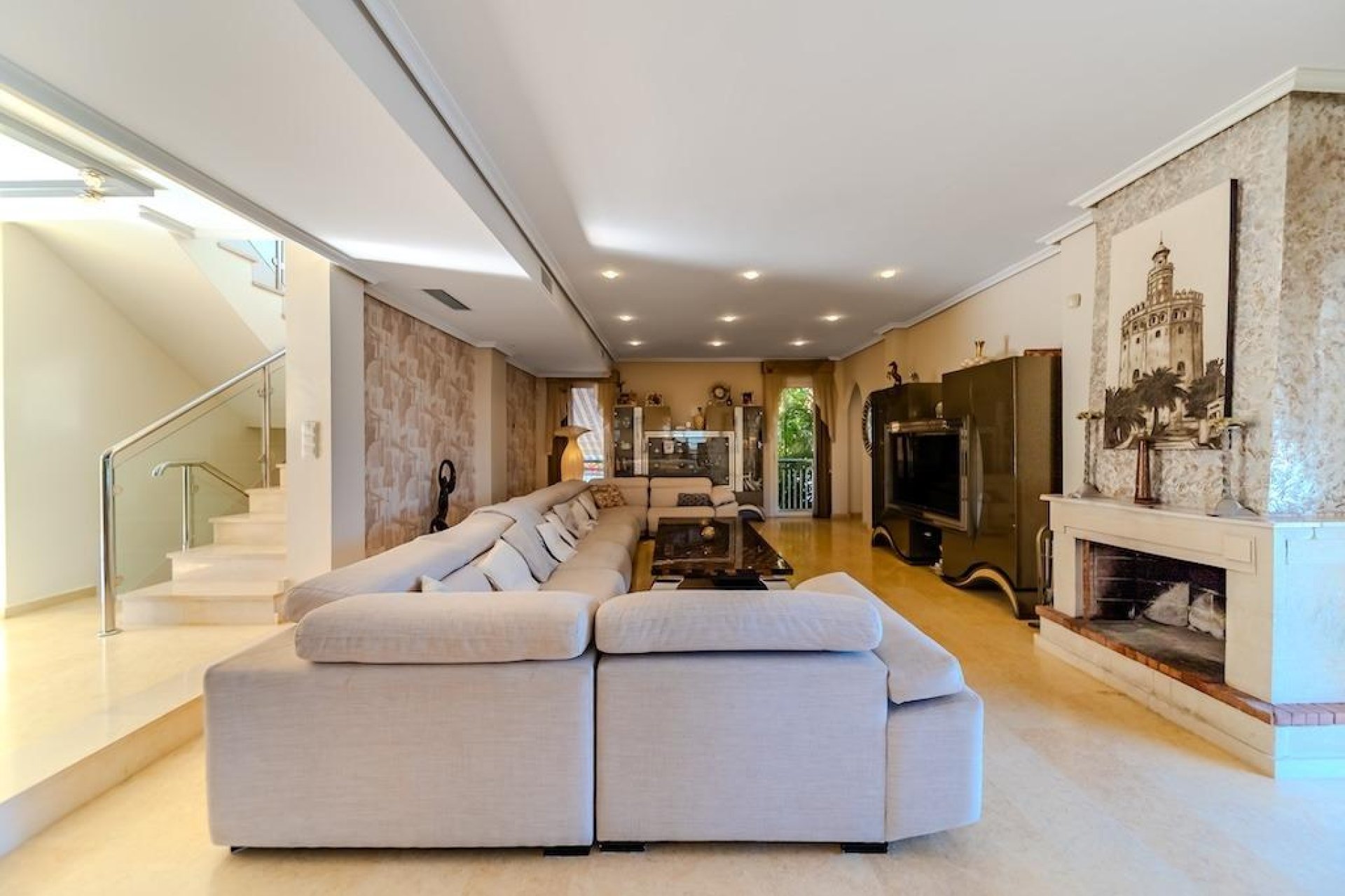 Resale - Villa -
Torrevieja - Costa Blanca