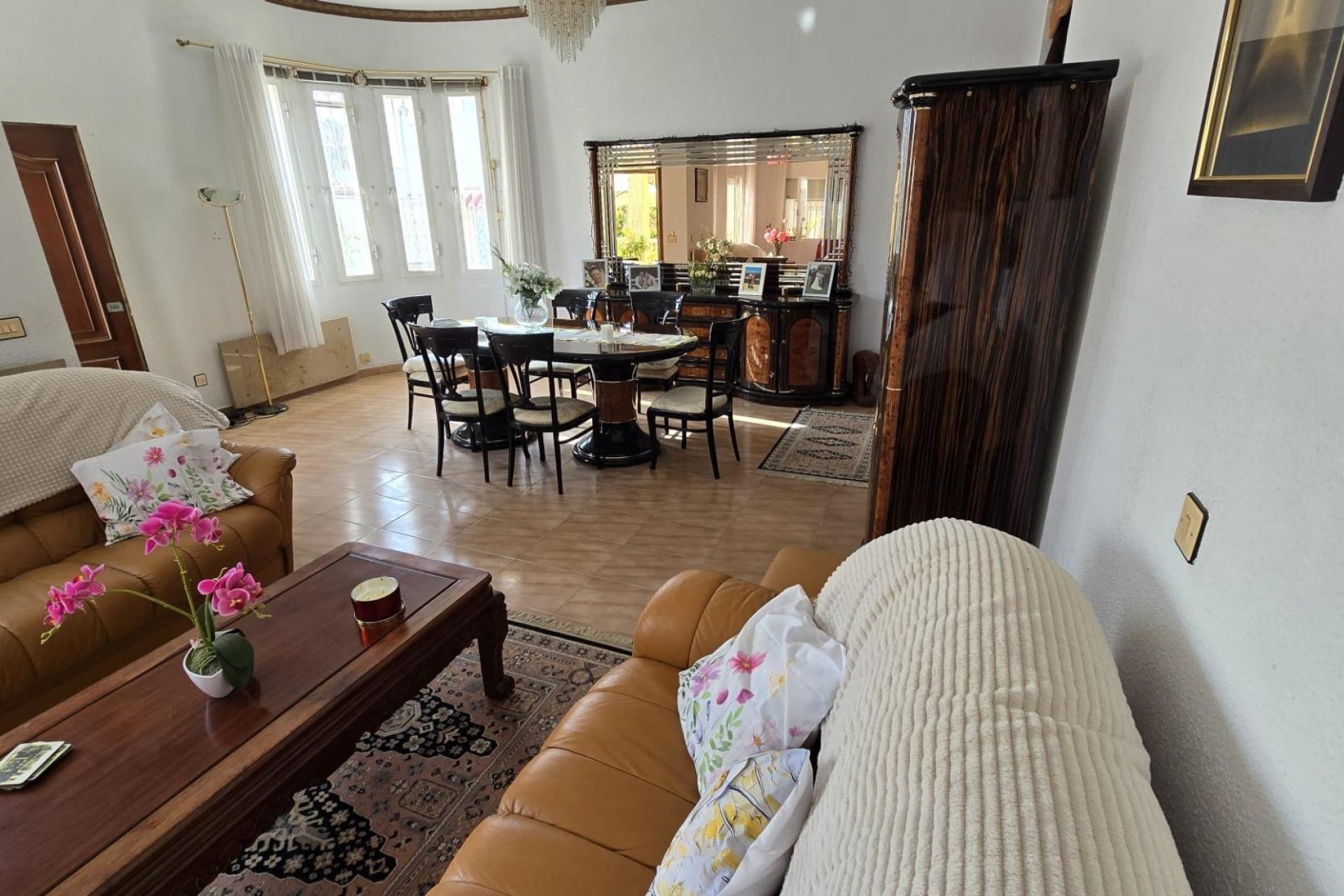 Resale - Villa -
Torrevieja - Costa Blanca