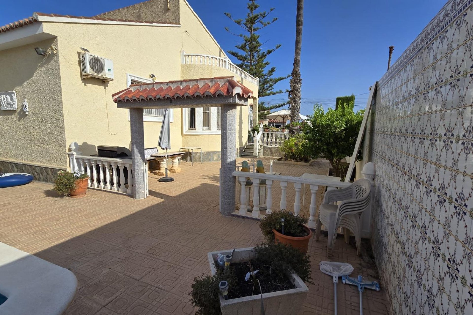 Resale - Villa -
Torrevieja - Costa Blanca