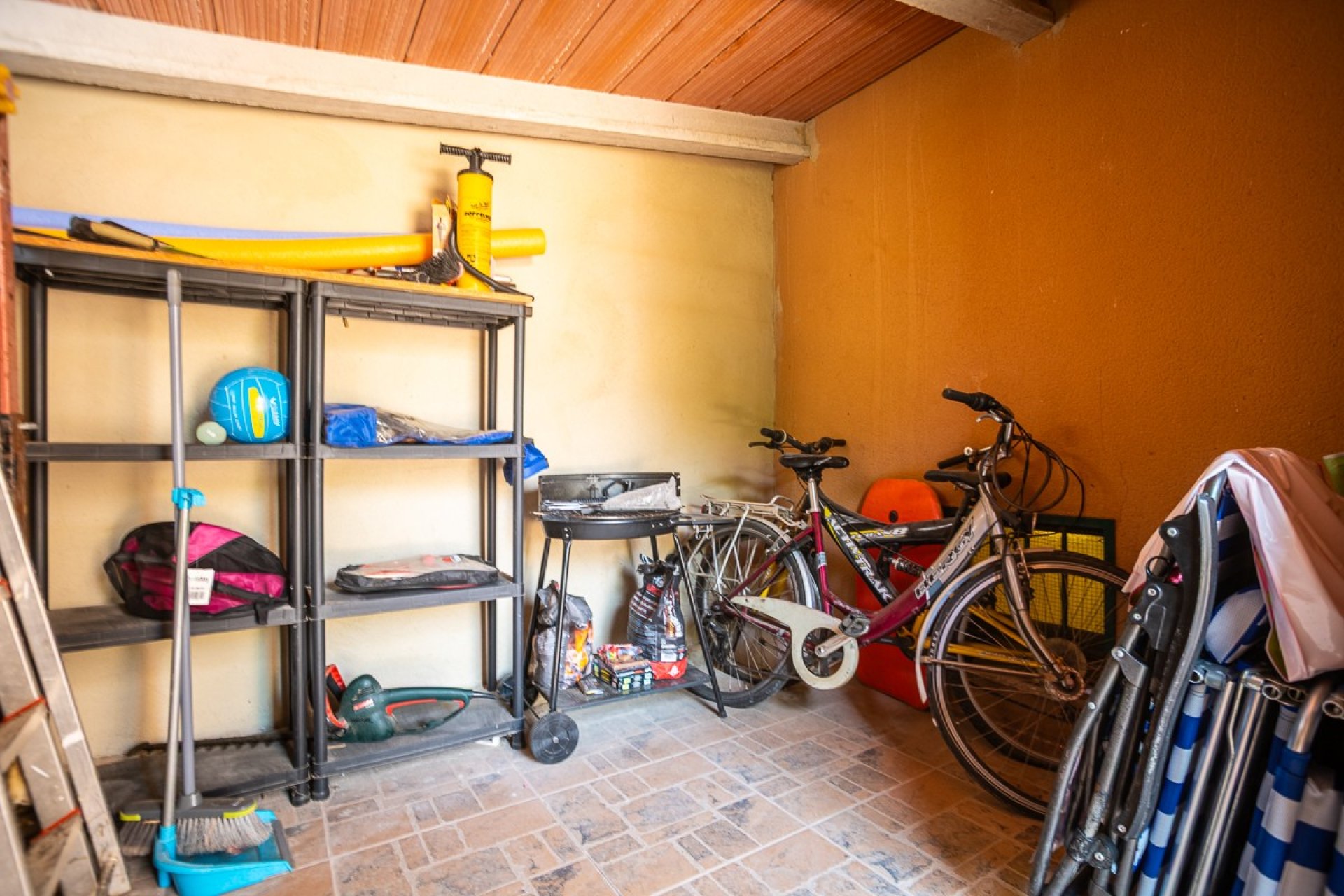 Resale - Villa -
Torrevieja - Costa Blanca