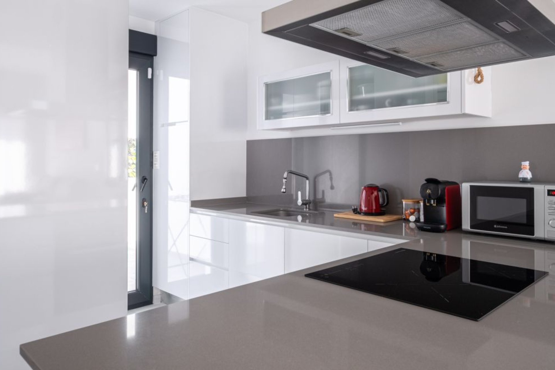 Resale - Villa -
Torrevieja - Costa Blanca