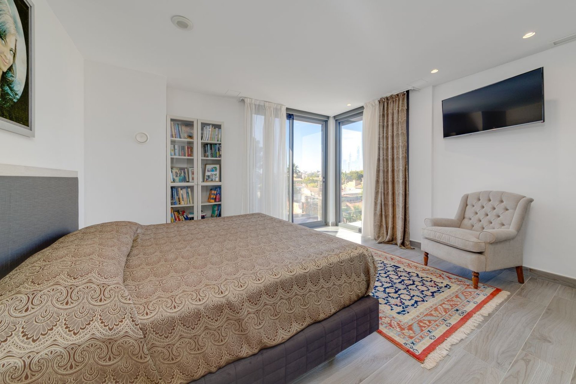 Resale - Villa -
Torrevieja - Costa Blanca