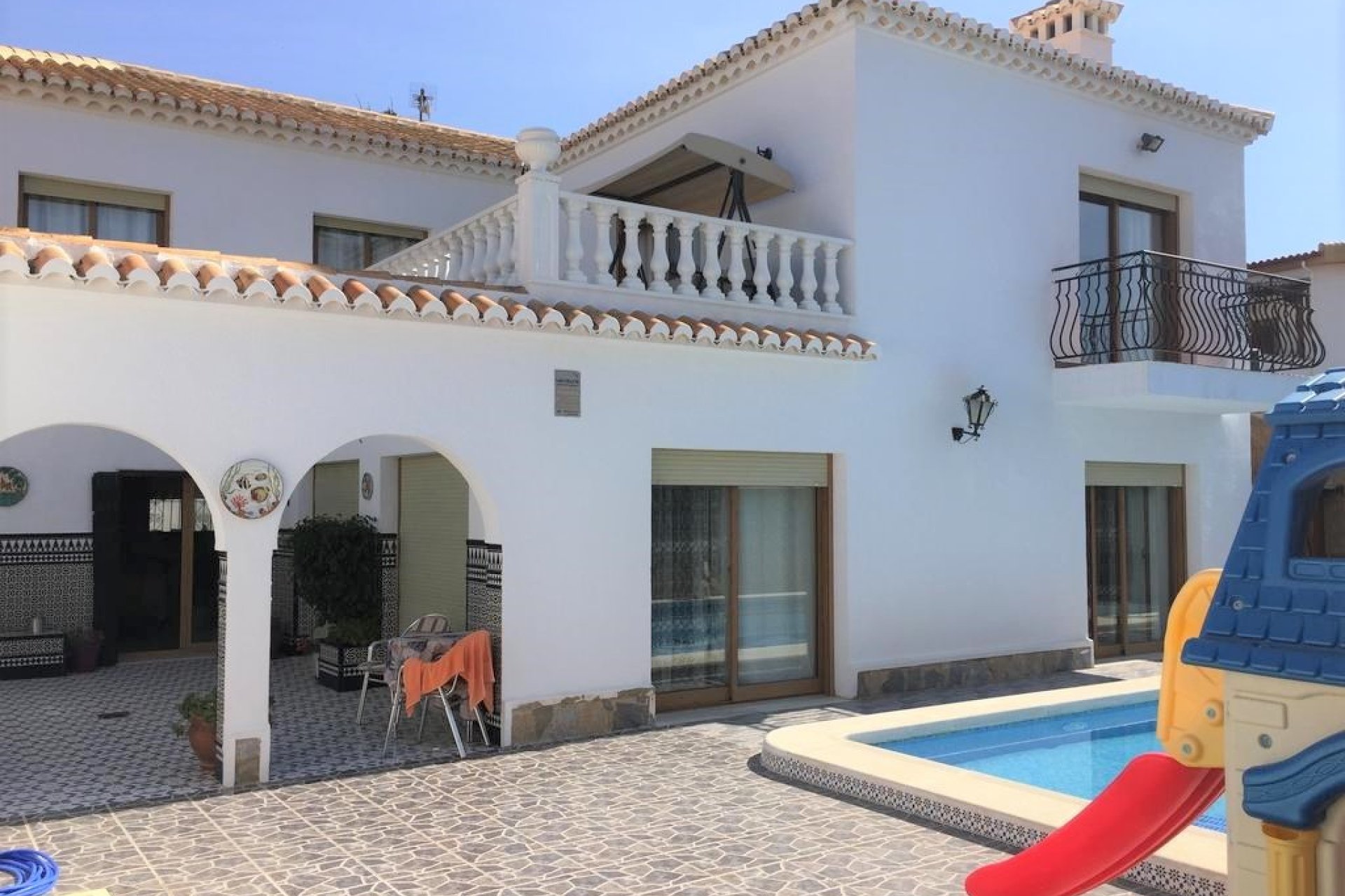 Resale - Villa -
Torrevieja - Costa Blanca
