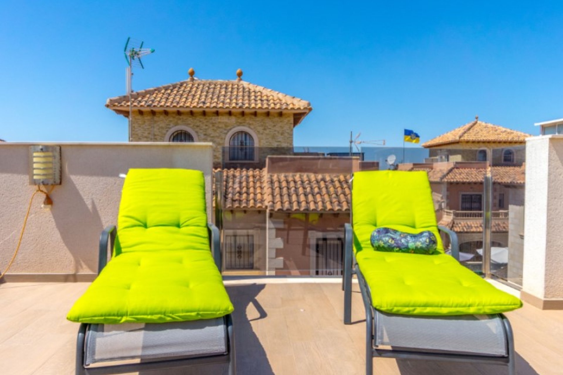 Resale - Villa -
Torrevieja - Costa Blanca