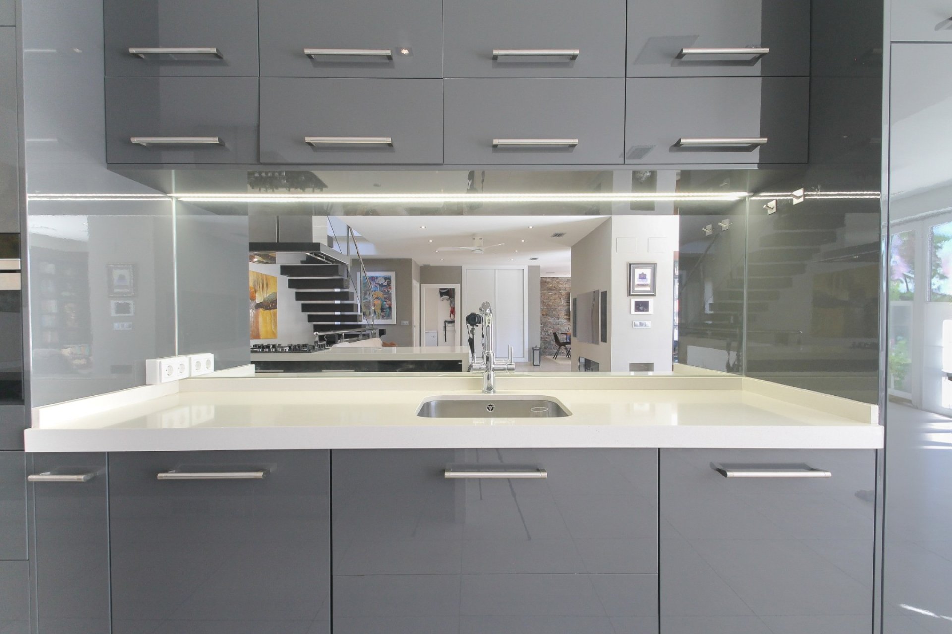 Resale - Villa -
Torrevieja - Costa Blanca