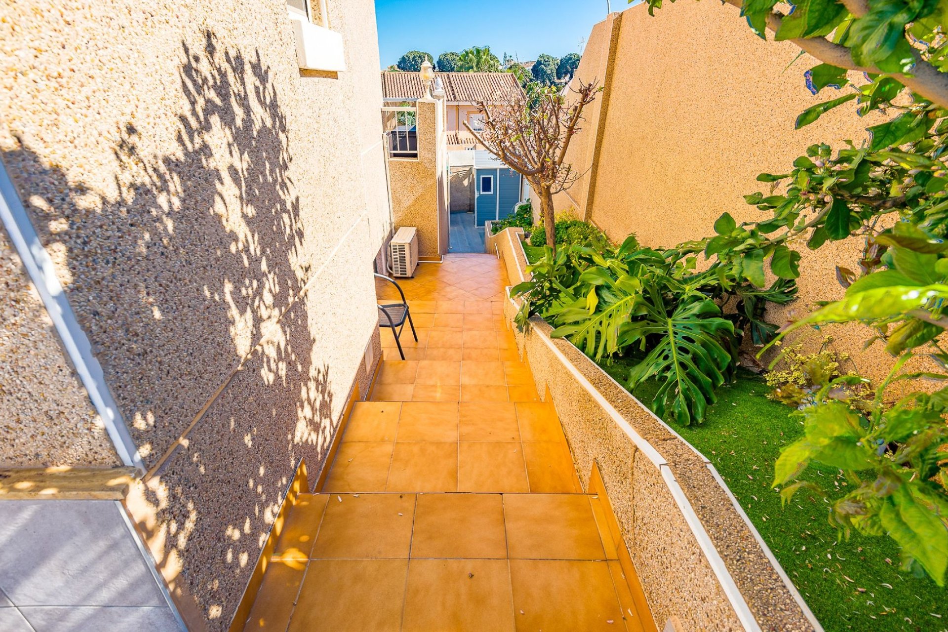 Resale - Villa -
Torrevieja - Costa Blanca