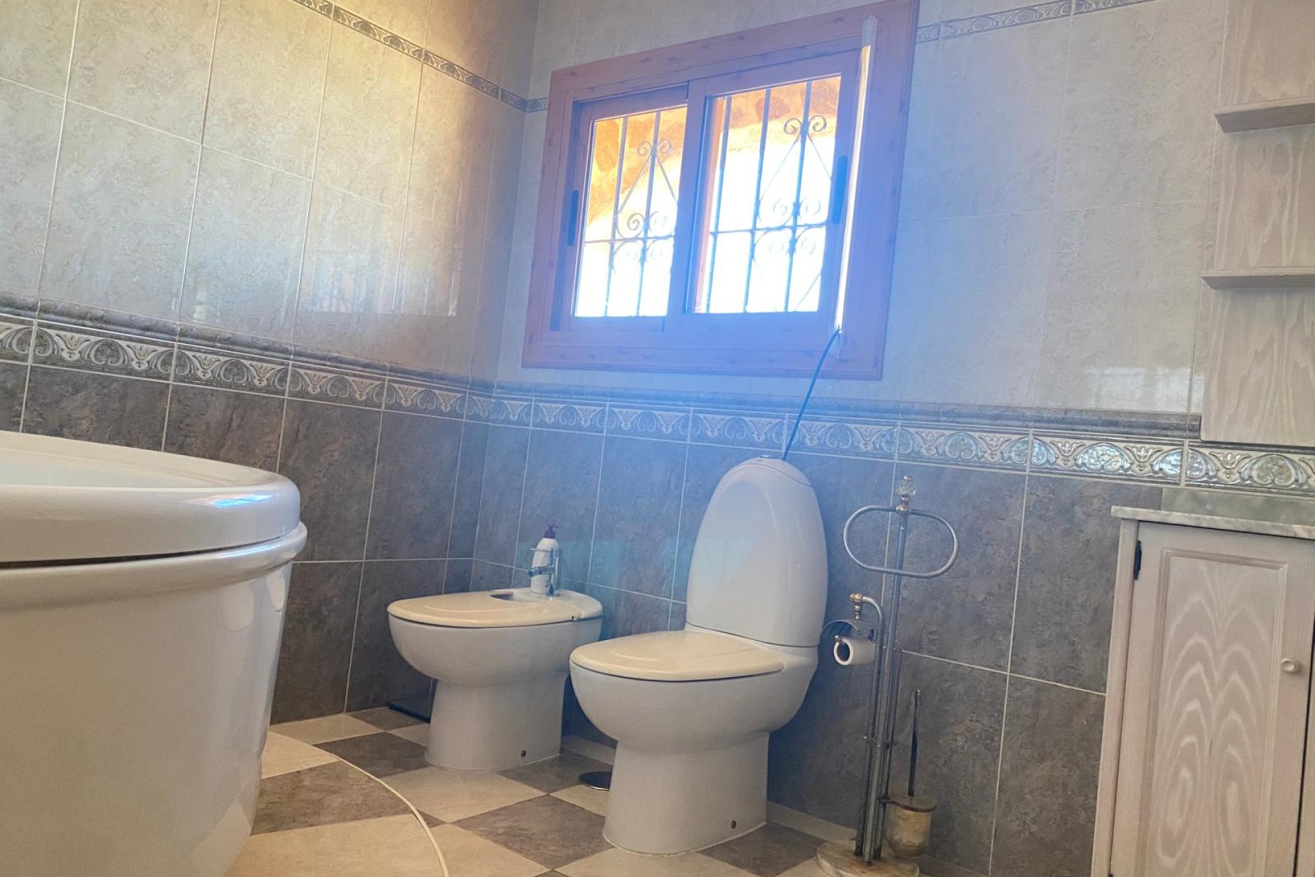 Resale - Villa -
Torrevieja - Costa Blanca