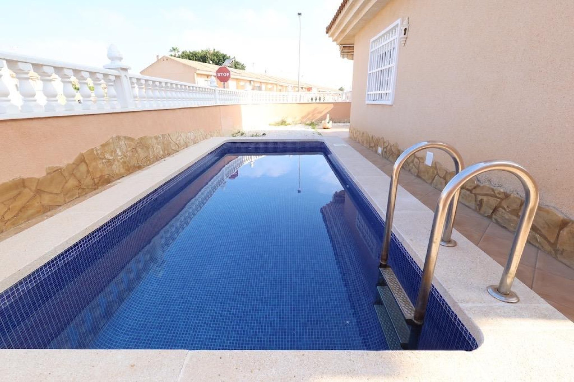 Resale - Villa -
Torrevieja - Costa Blanca