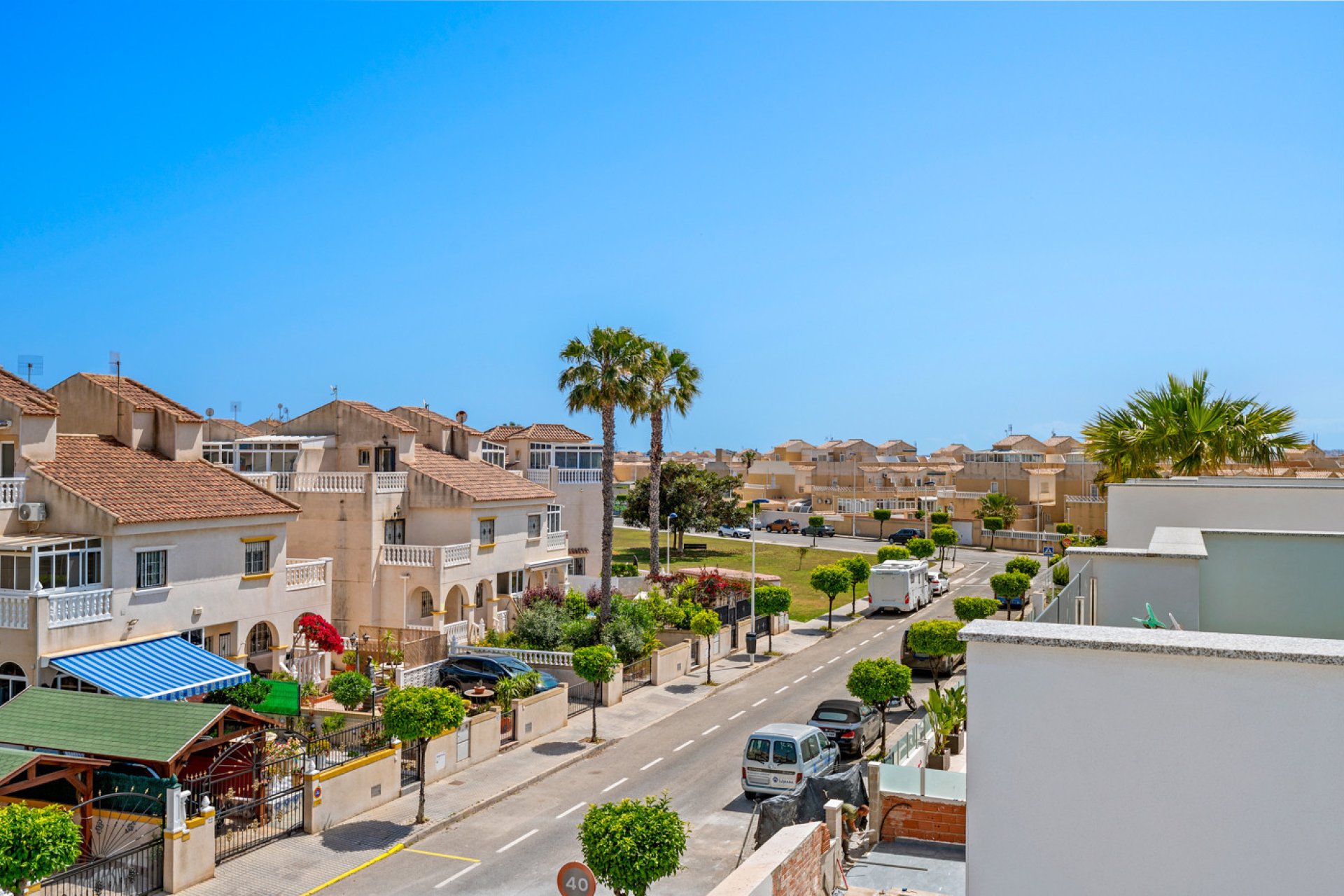 Resale - Villa -
Torrevieja - Costa Blanca