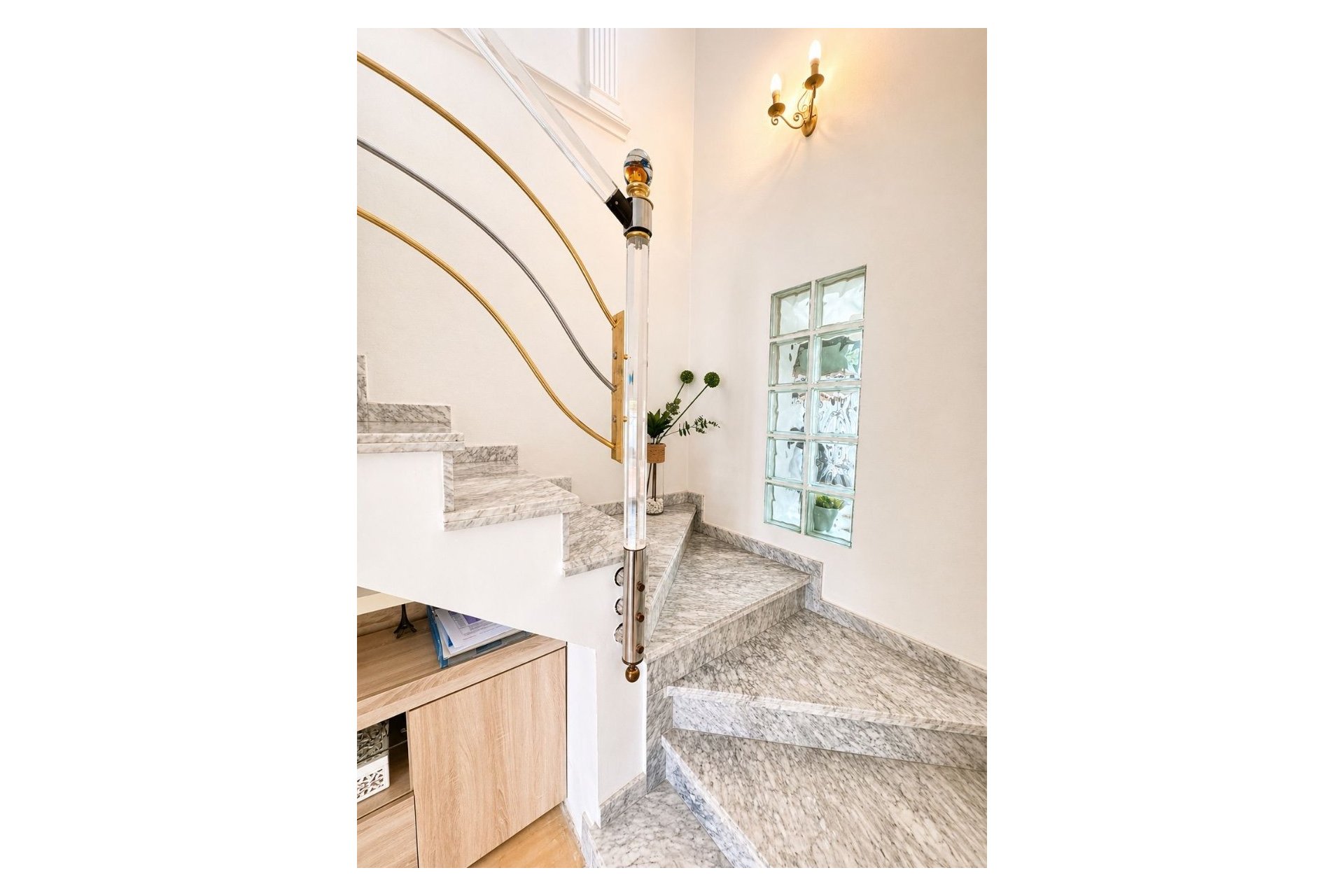 Resale - Villa -
Torrevieja - Costa Blanca