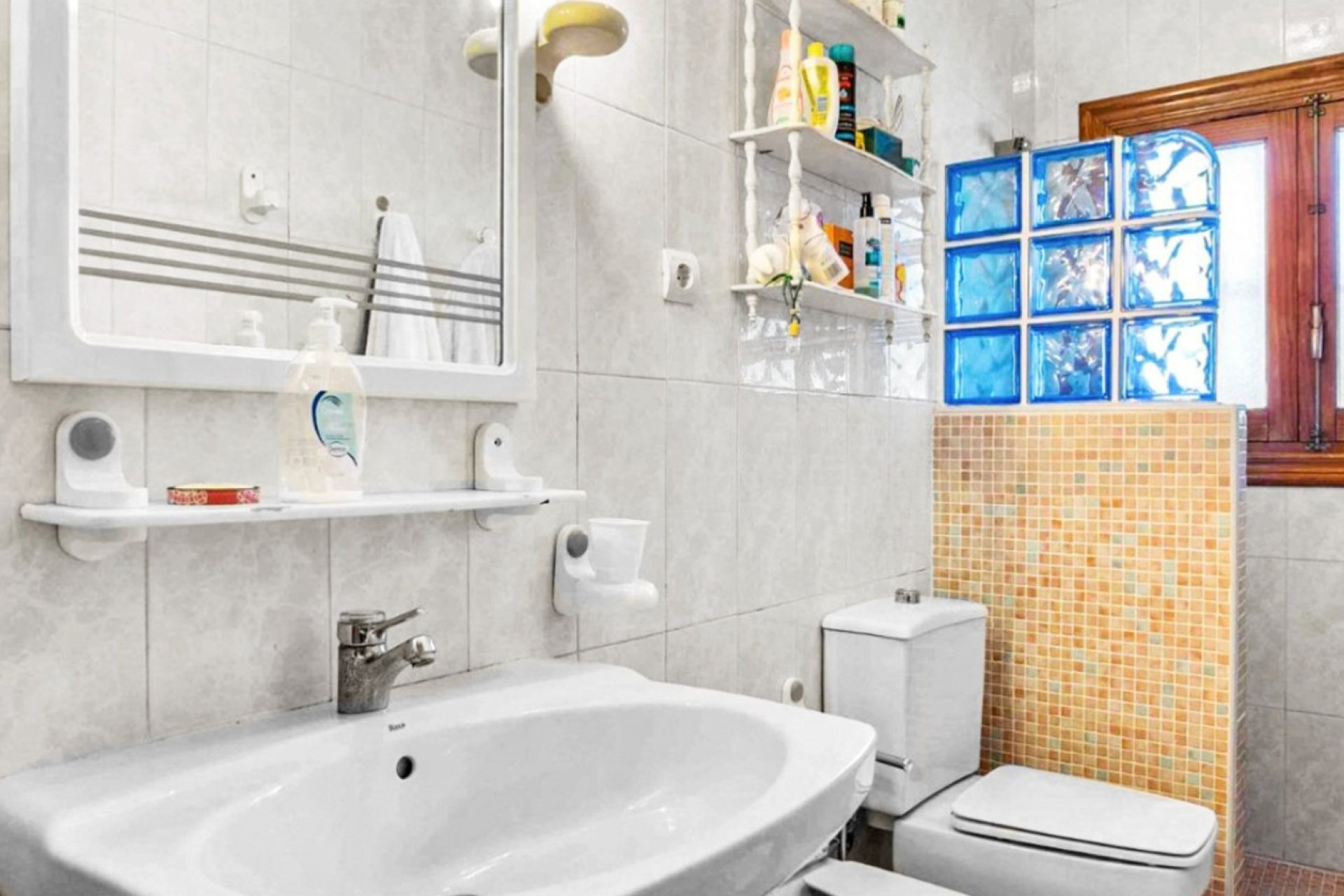 Resale - Villa -
Torrevieja - Costa Blanca