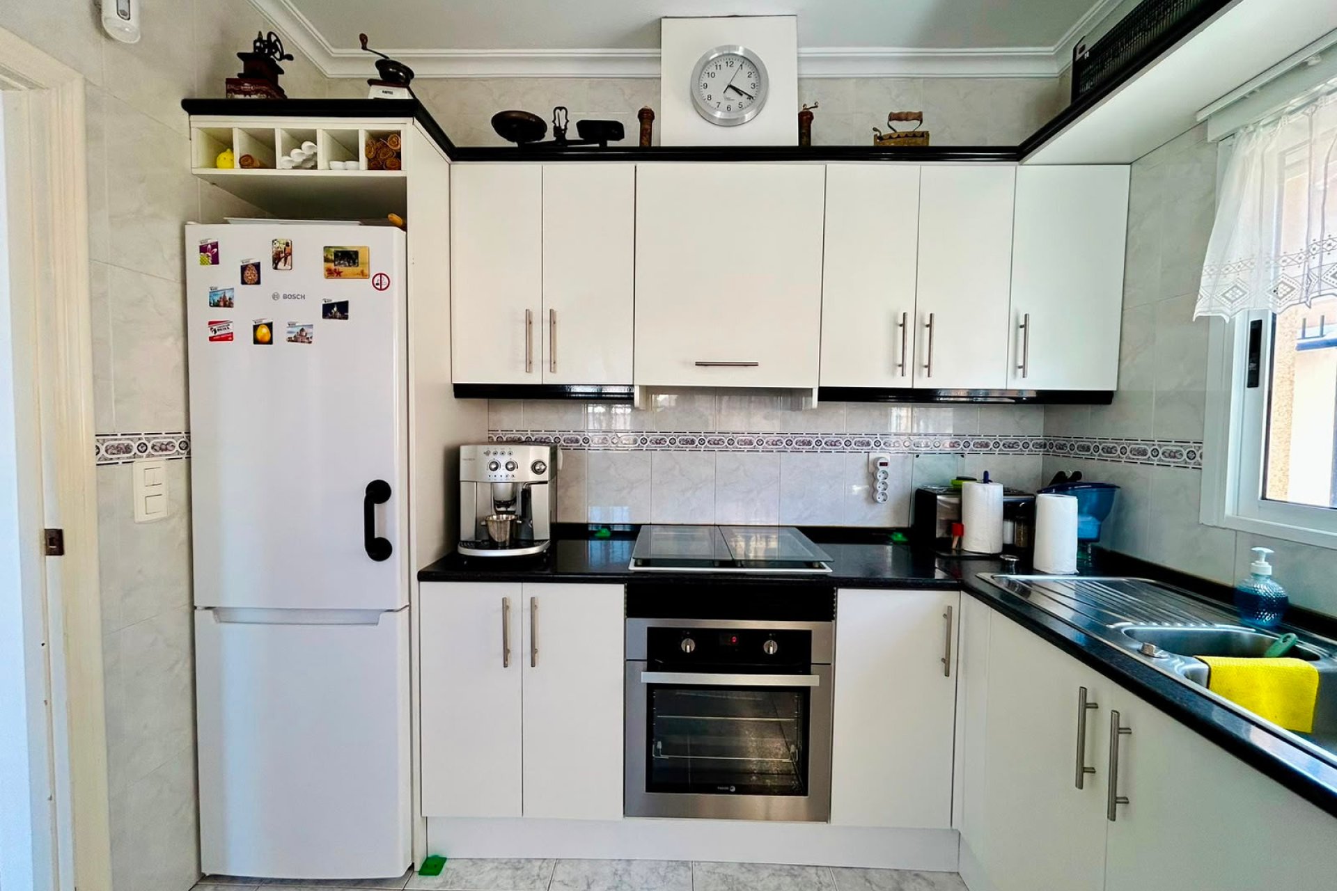 Resale - Villa -
Torrevieja - Costa Blanca