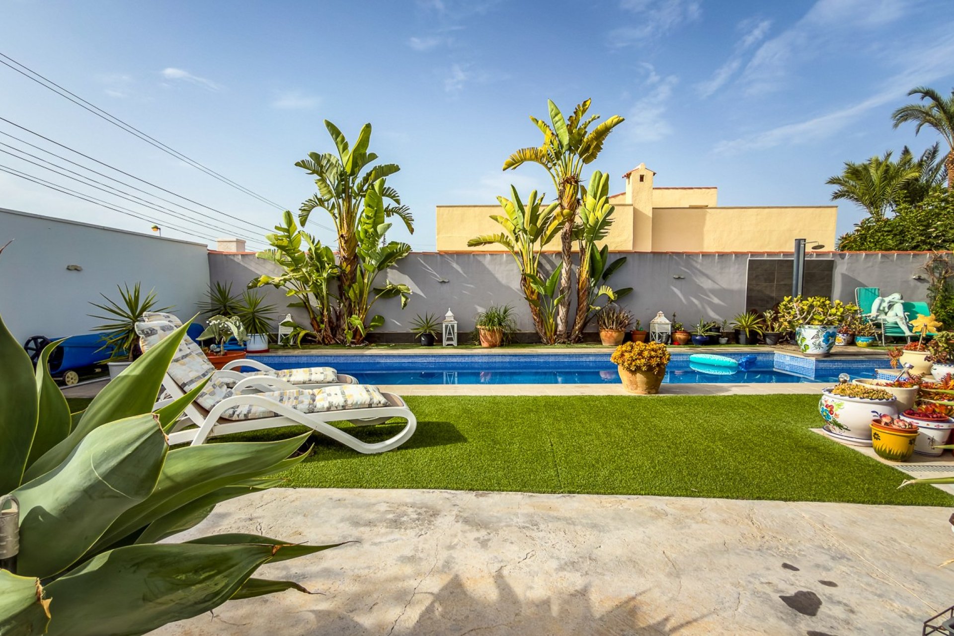 Resale - Villa -
Torrevieja - Costa Blanca