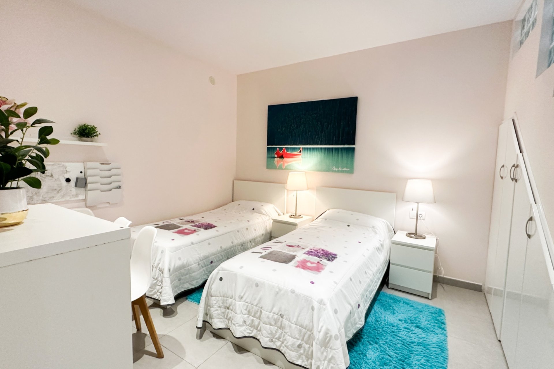 Resale - Villa -
Torrevieja - Costa Blanca