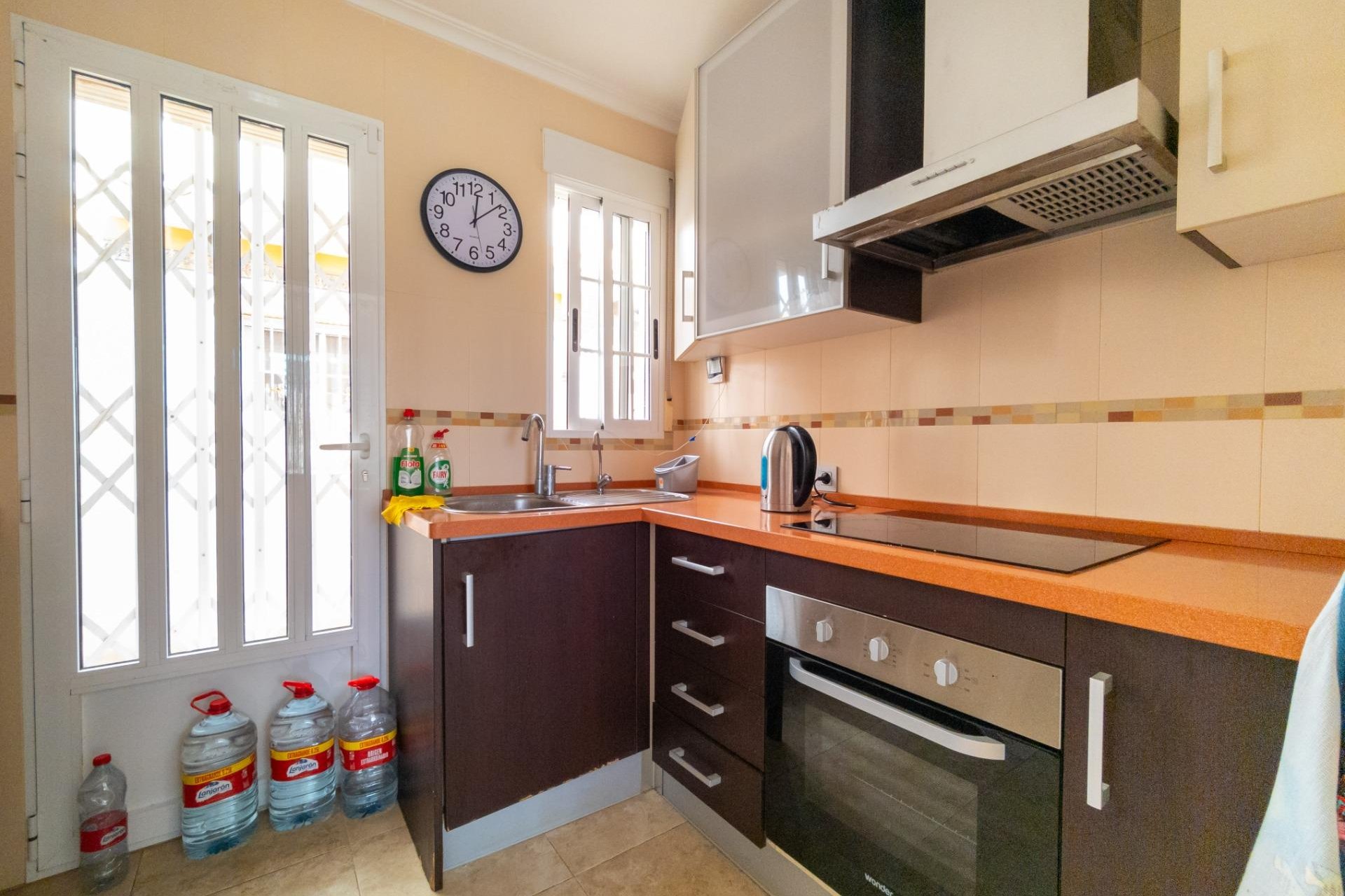 Resale - Villa -
Torrevieja - La Mata