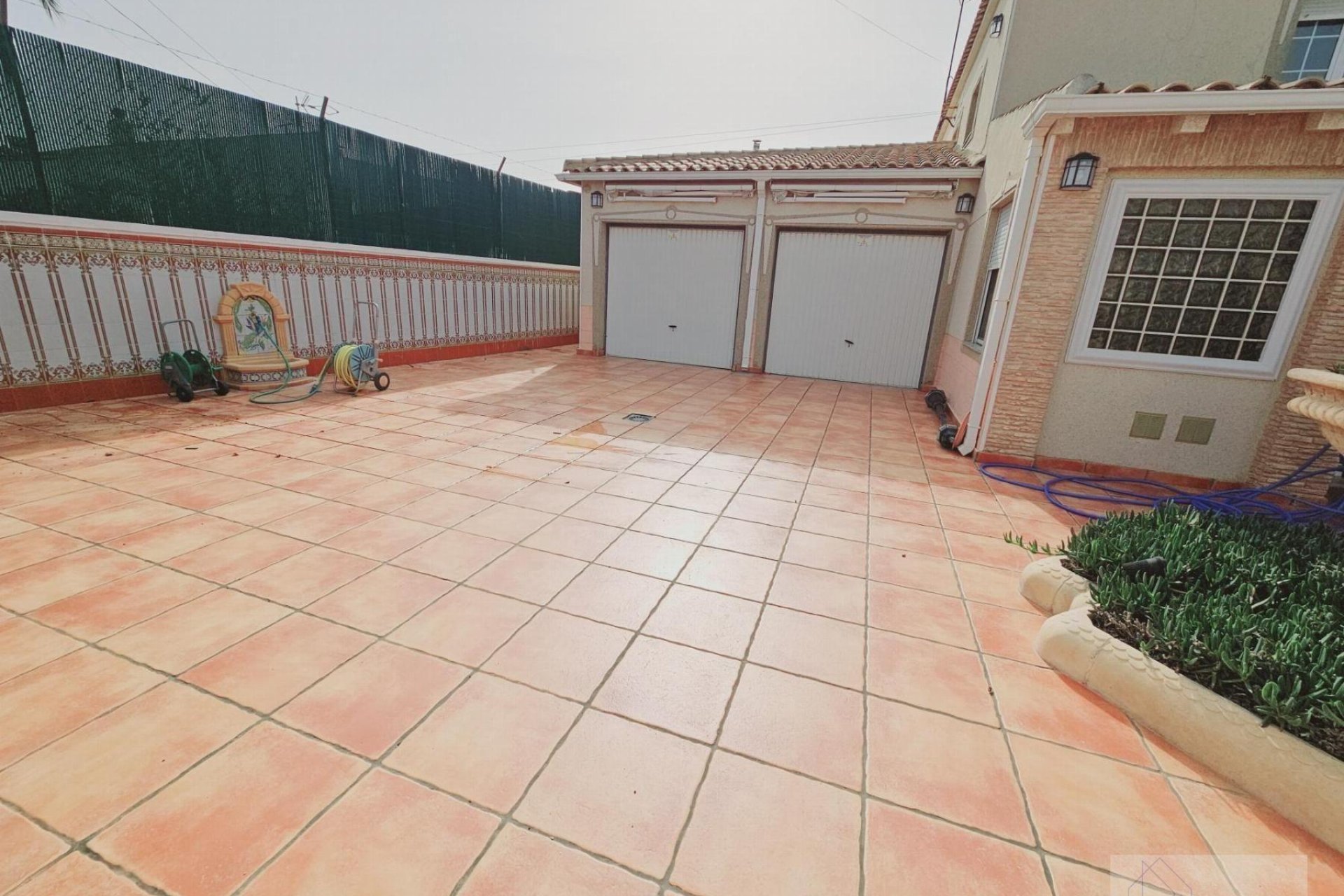 Resale - Villa -
Torrevieja - La Siesta - El Salado - Torreta