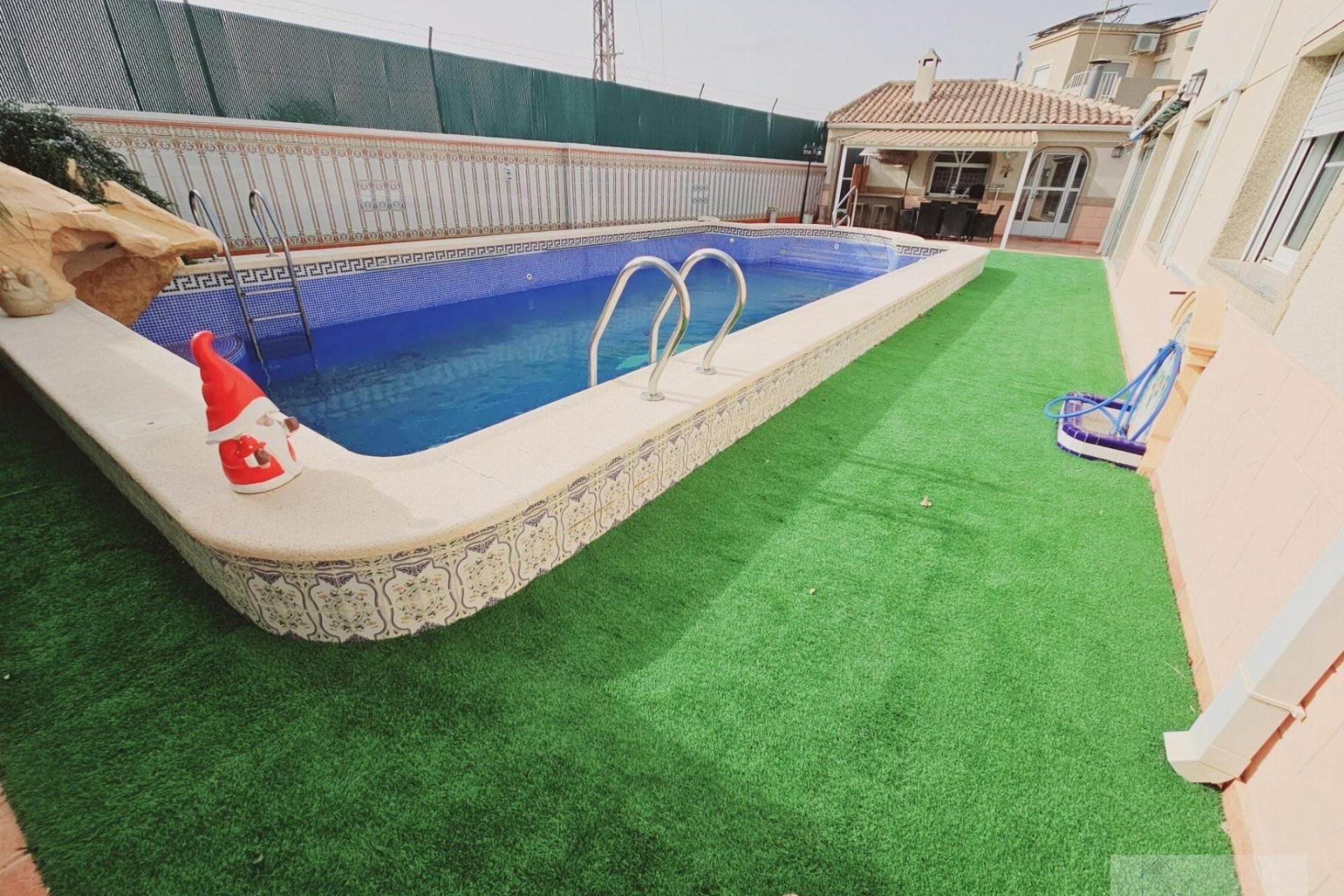 Resale - Villa -
Torrevieja - La Siesta - El Salado - Torreta