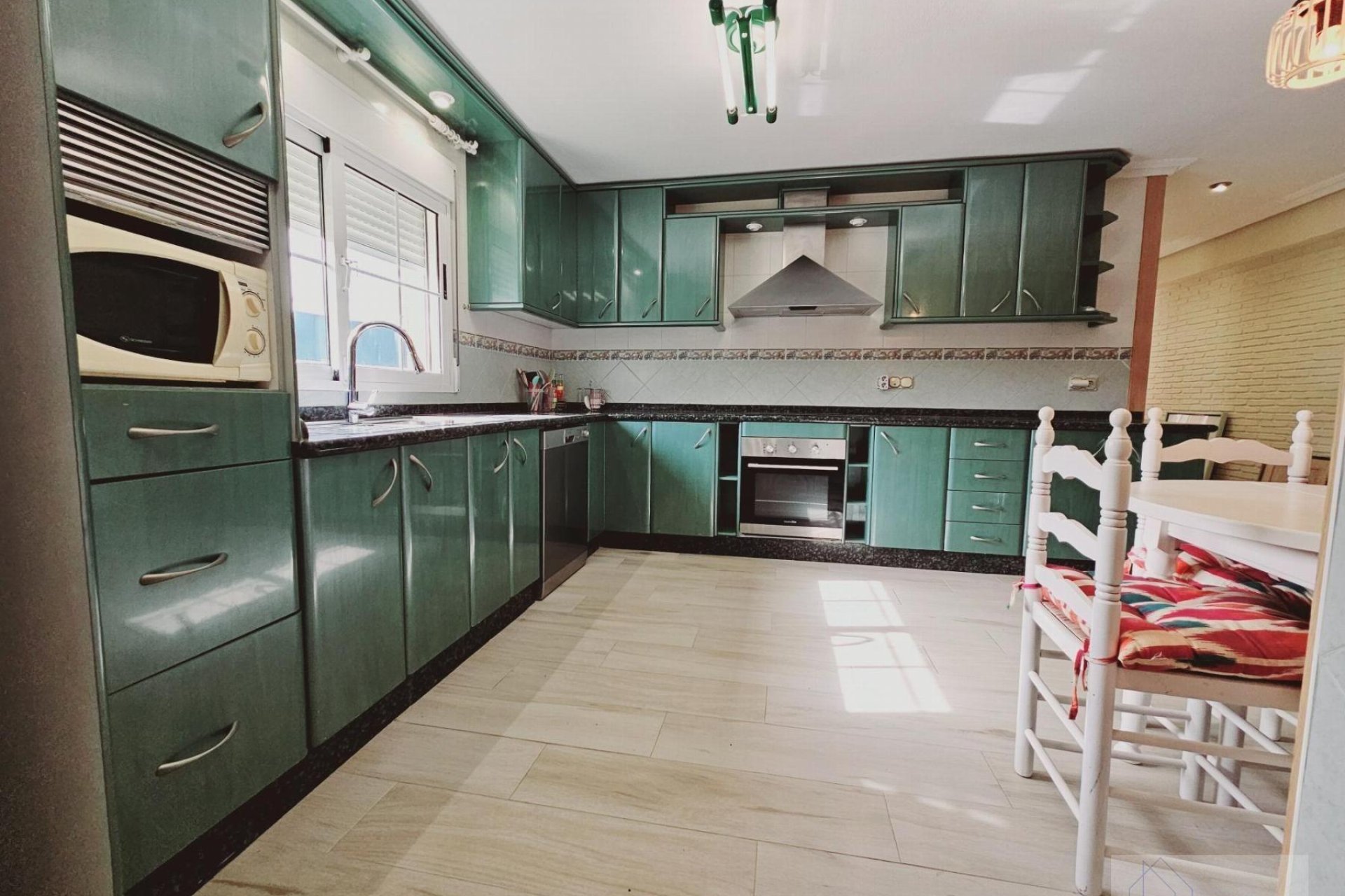 Resale - Villa -
Torrevieja - La Siesta - El Salado - Torreta