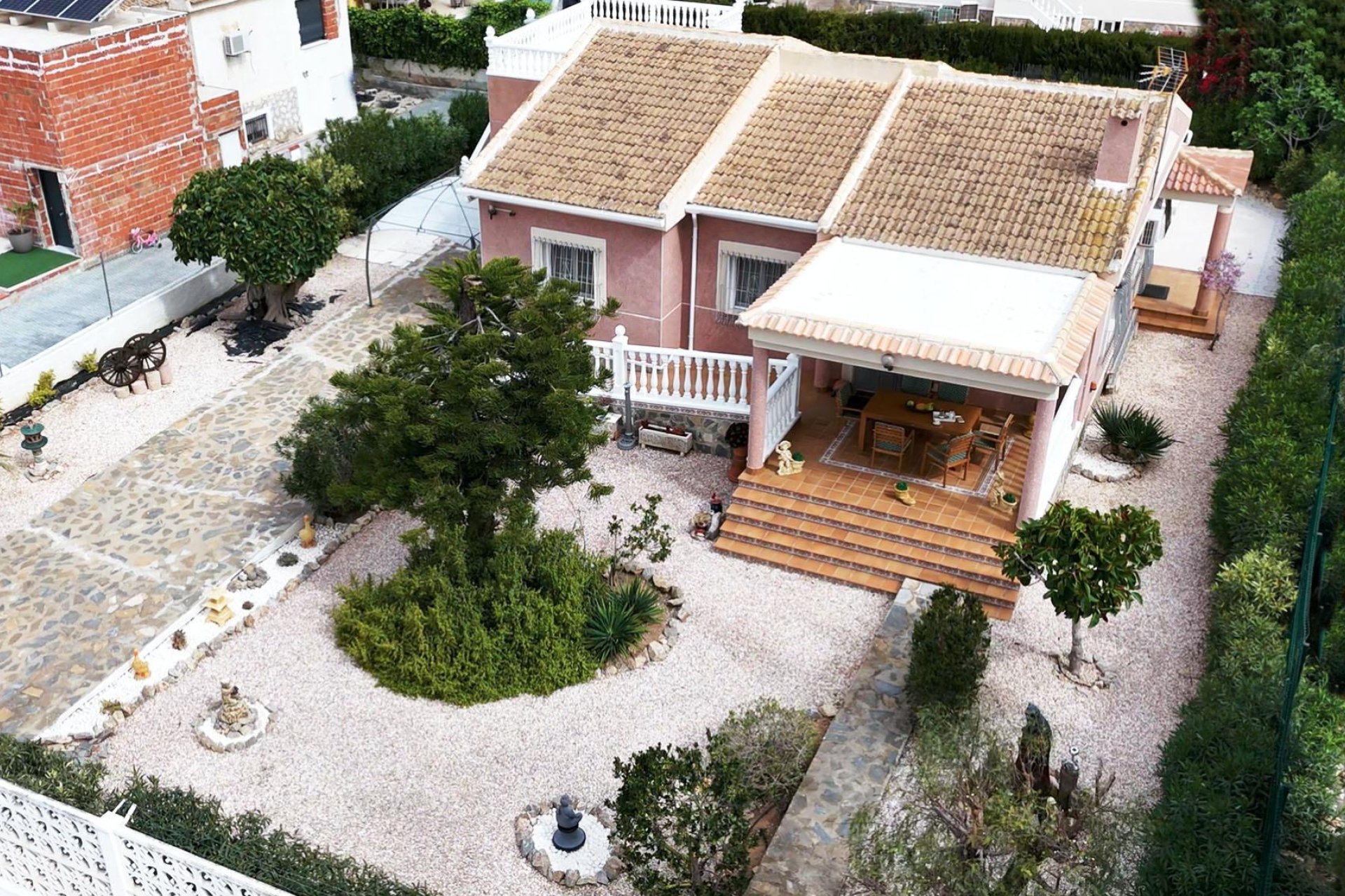 Resale - Villa -
Torrevieja - La Siesta