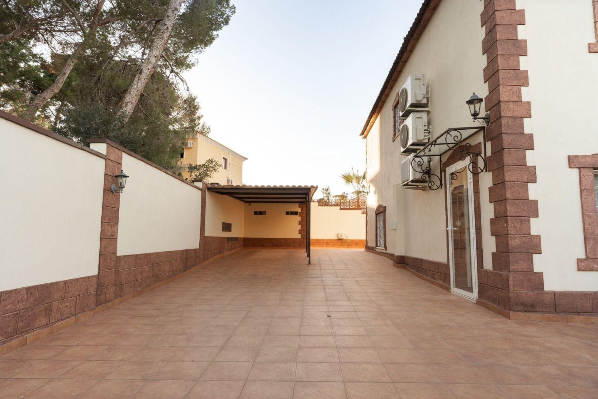 Resale - Villa -
Torrevieja - Los Balcones - Los Altos del Edén