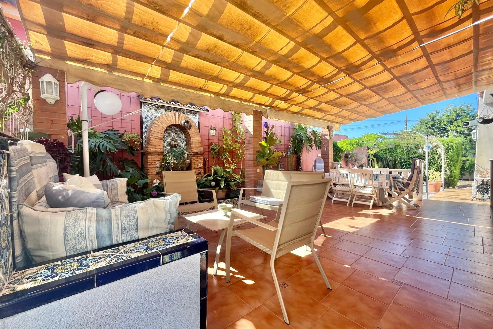 Resale - Villa -
Torrevieja - Los Balcones - Los Altos del Edén