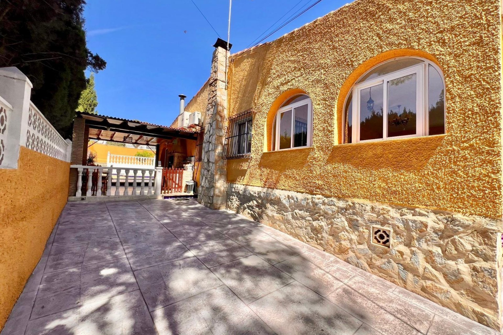 Resale - Villa -
Torrevieja - Los Balcones