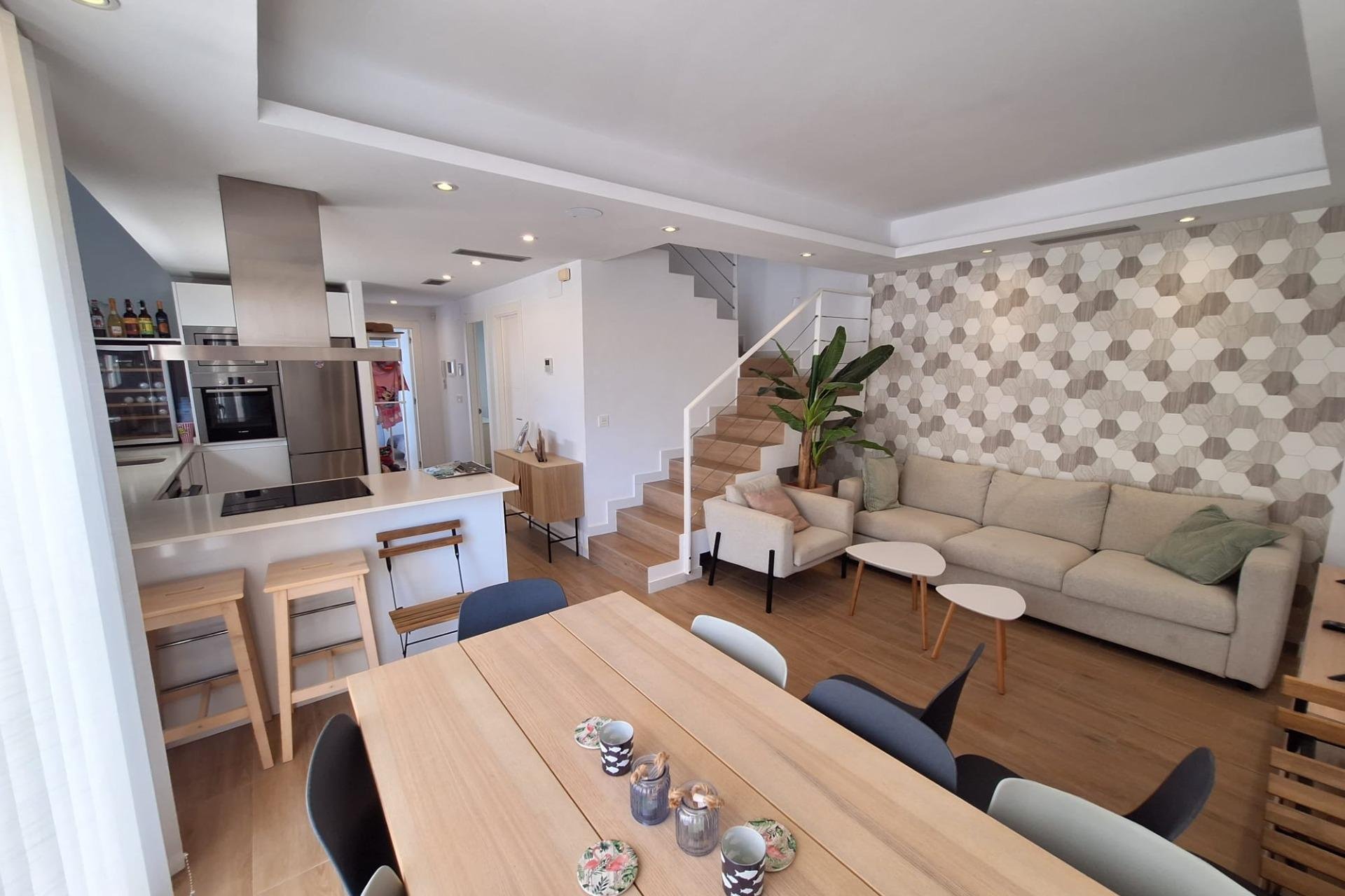 Resale - Villa -
Torrevieja - Los Frutales