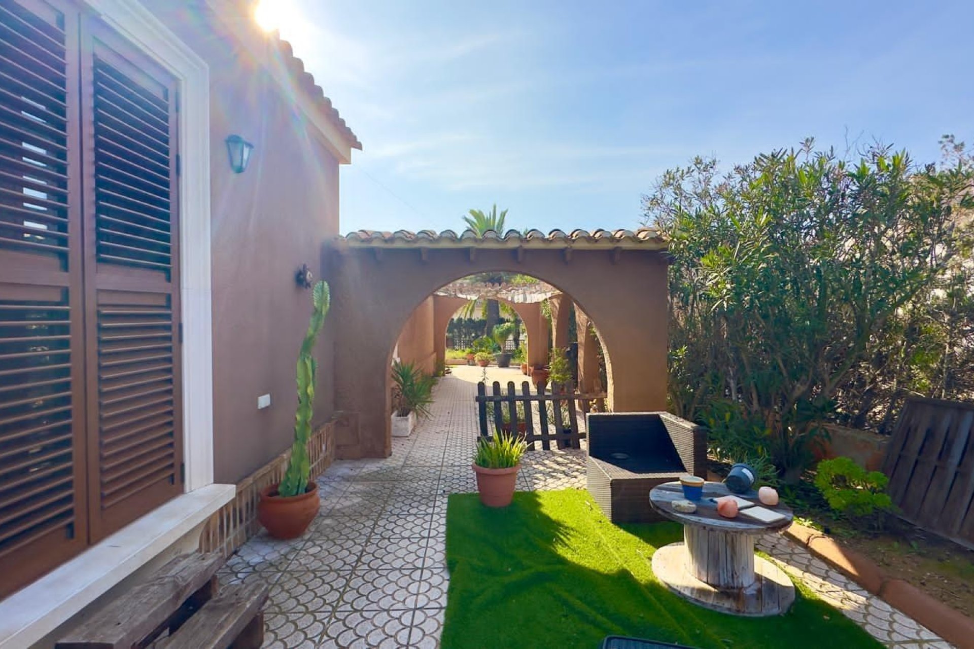 Resale - Villa -
Torrevieja - Torreblanca