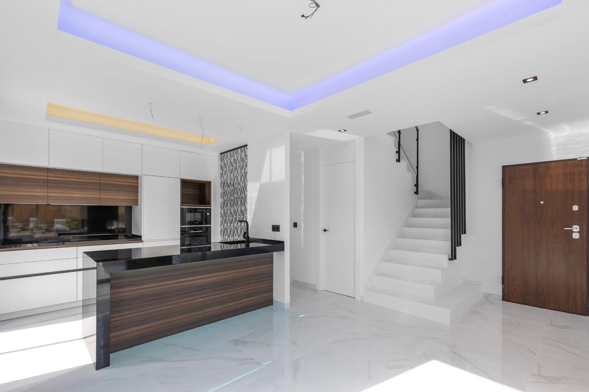 Resale - Villa -
Torrevieja - Torreta Florida