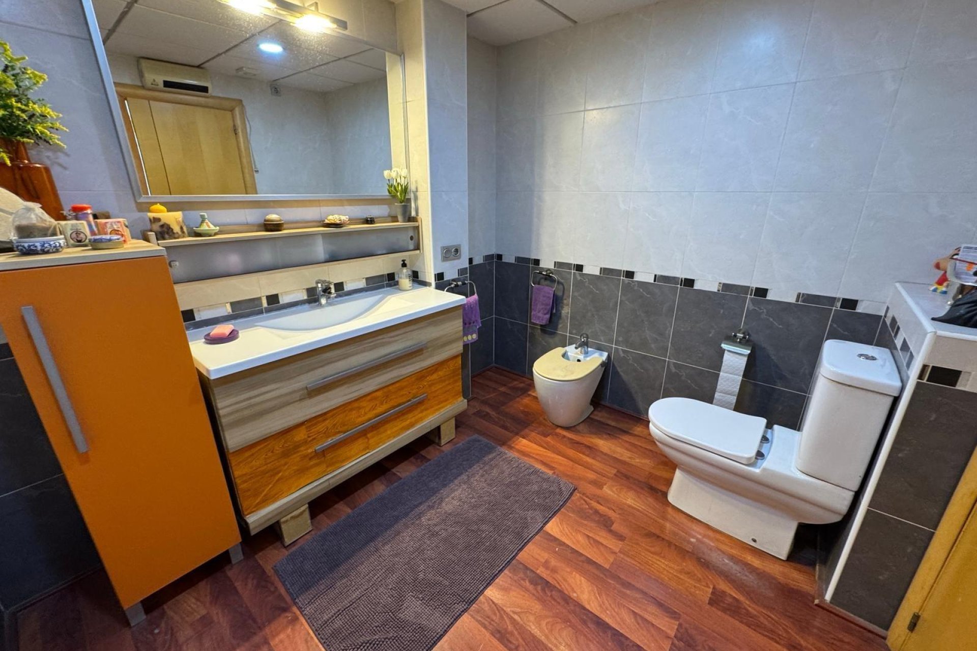 Resale - Villa -
Torrevieja - Zona Los Frutales
