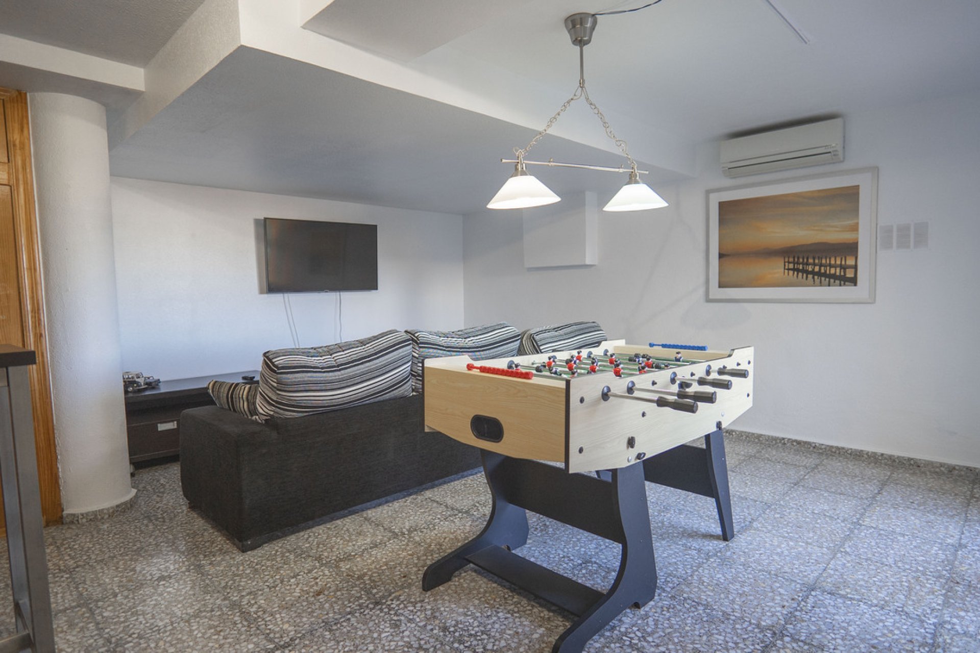 Resale - Villa -
Villamartin - Costa Blanca