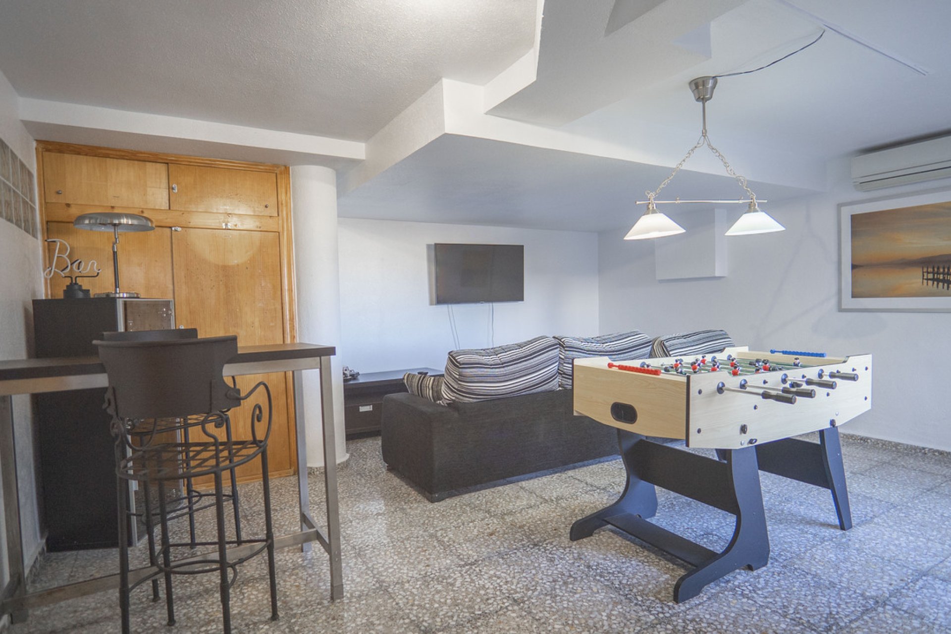 Resale - Villa -
Villamartin - Costa Blanca