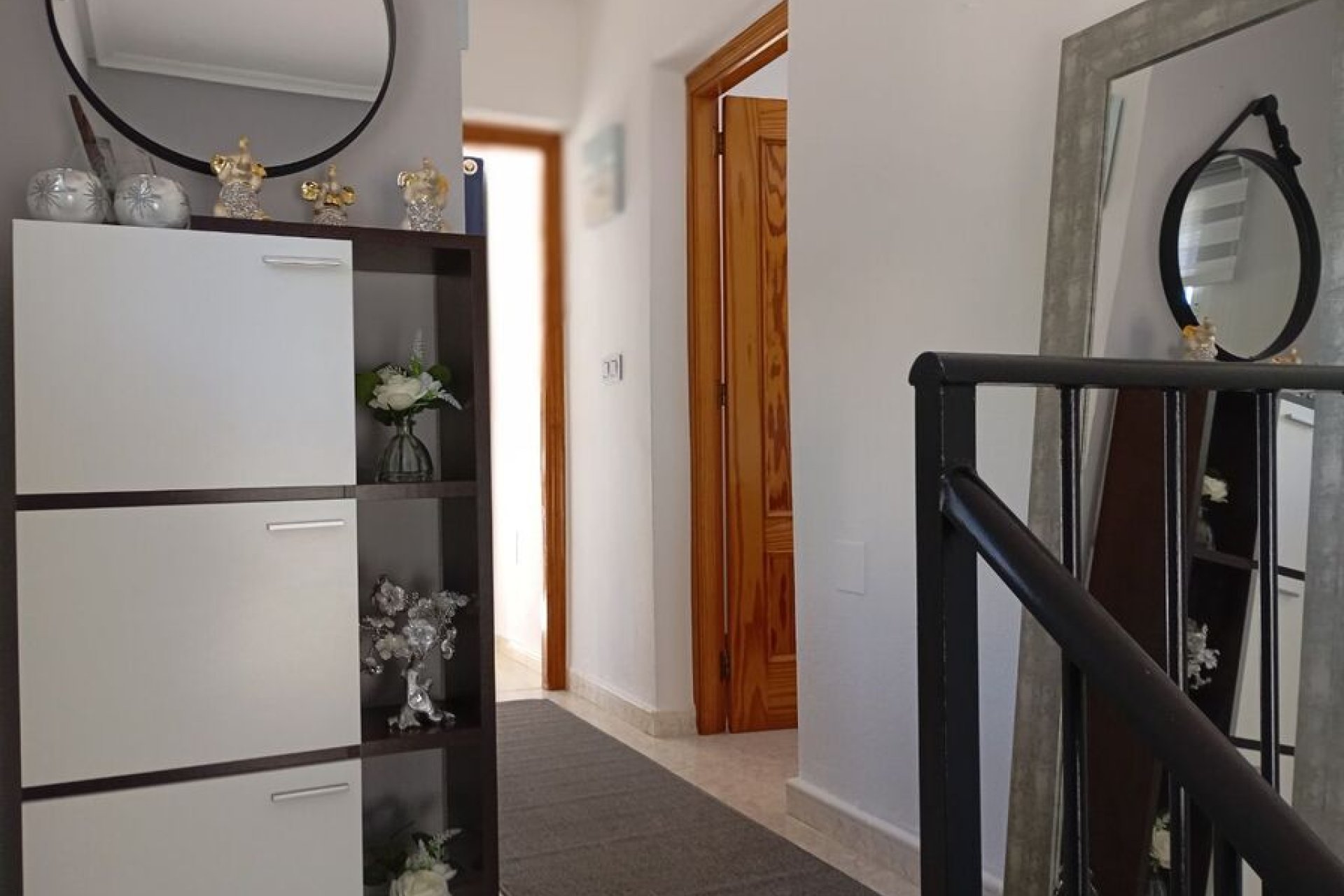Resale - Villa -
Villamartin - Costa Blanca