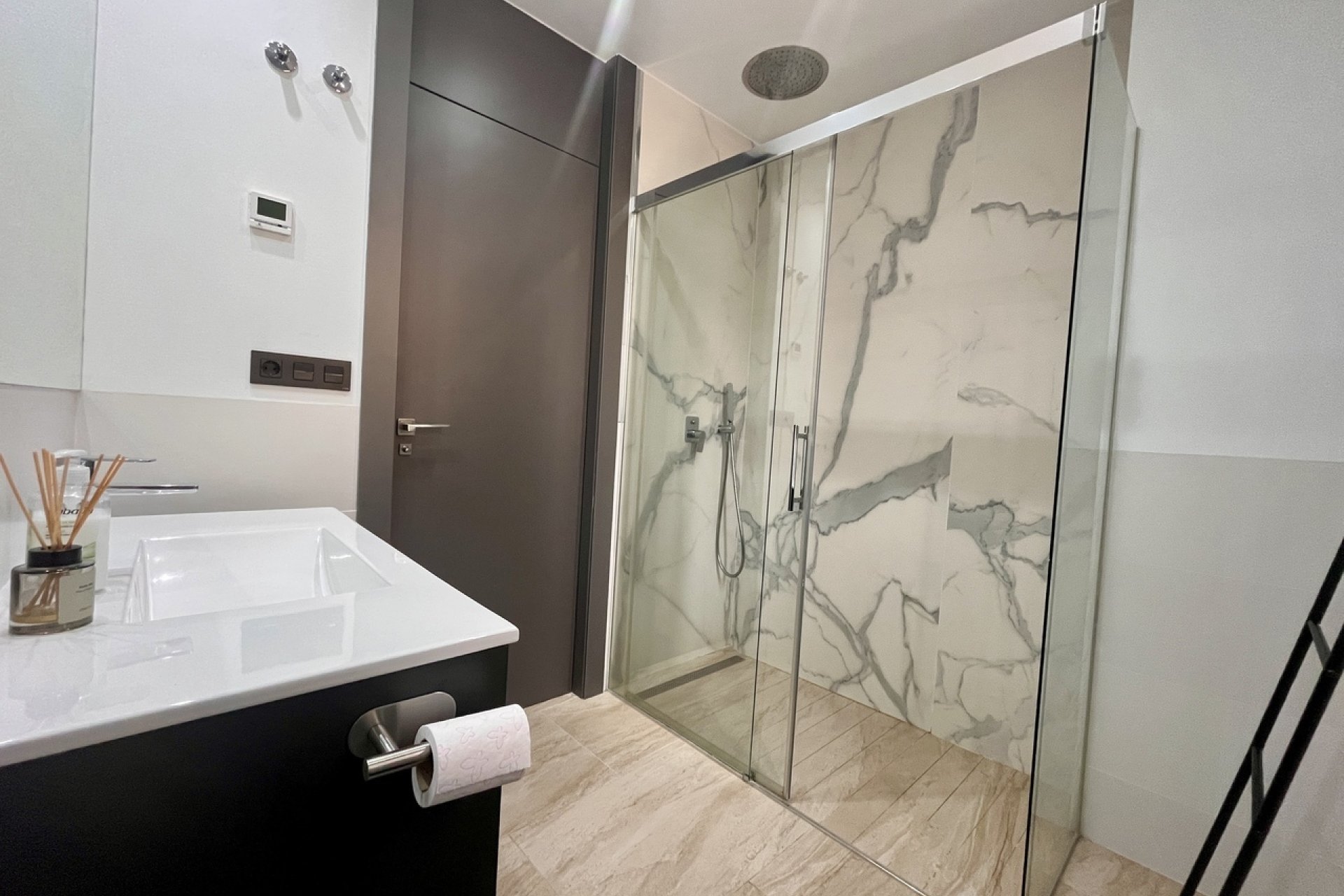 Resale - Villa -
Villamartin - Costa Blanca