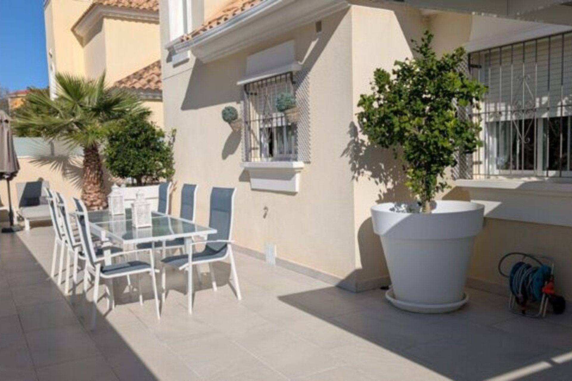 Resale - Villa -
Villamartin - Costa Blanca