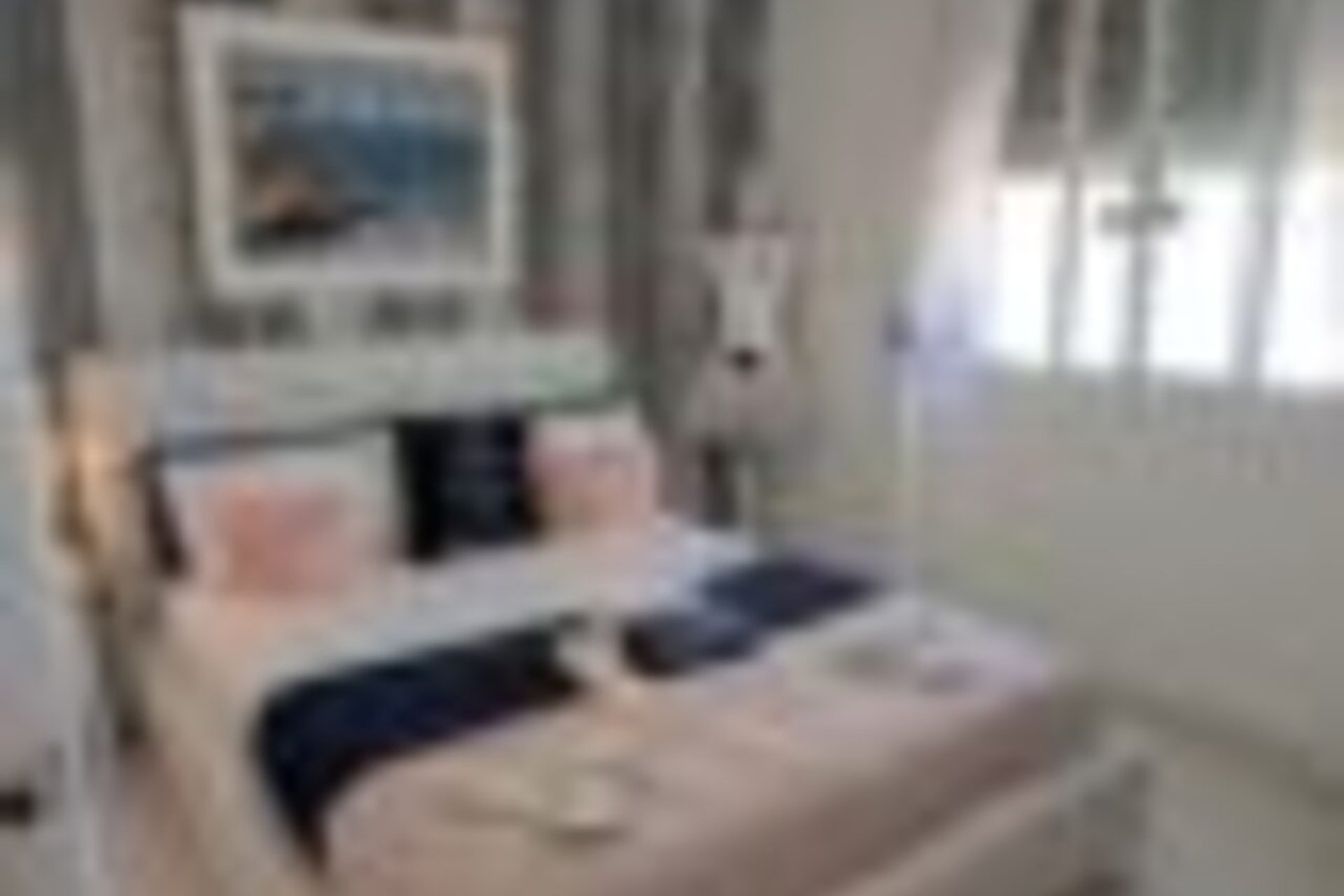 Resale - Villa -
Villamartin - Costa Blanca