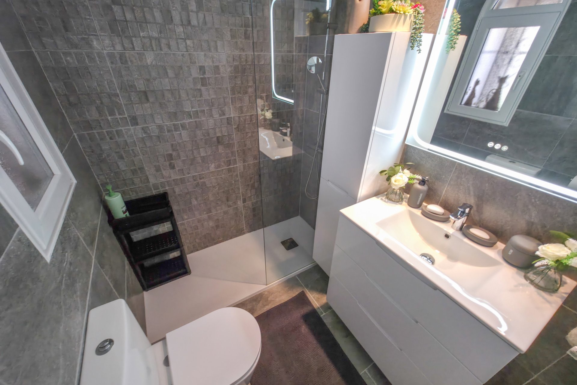 Resale - Villa -
Villamartin - Costa Blanca