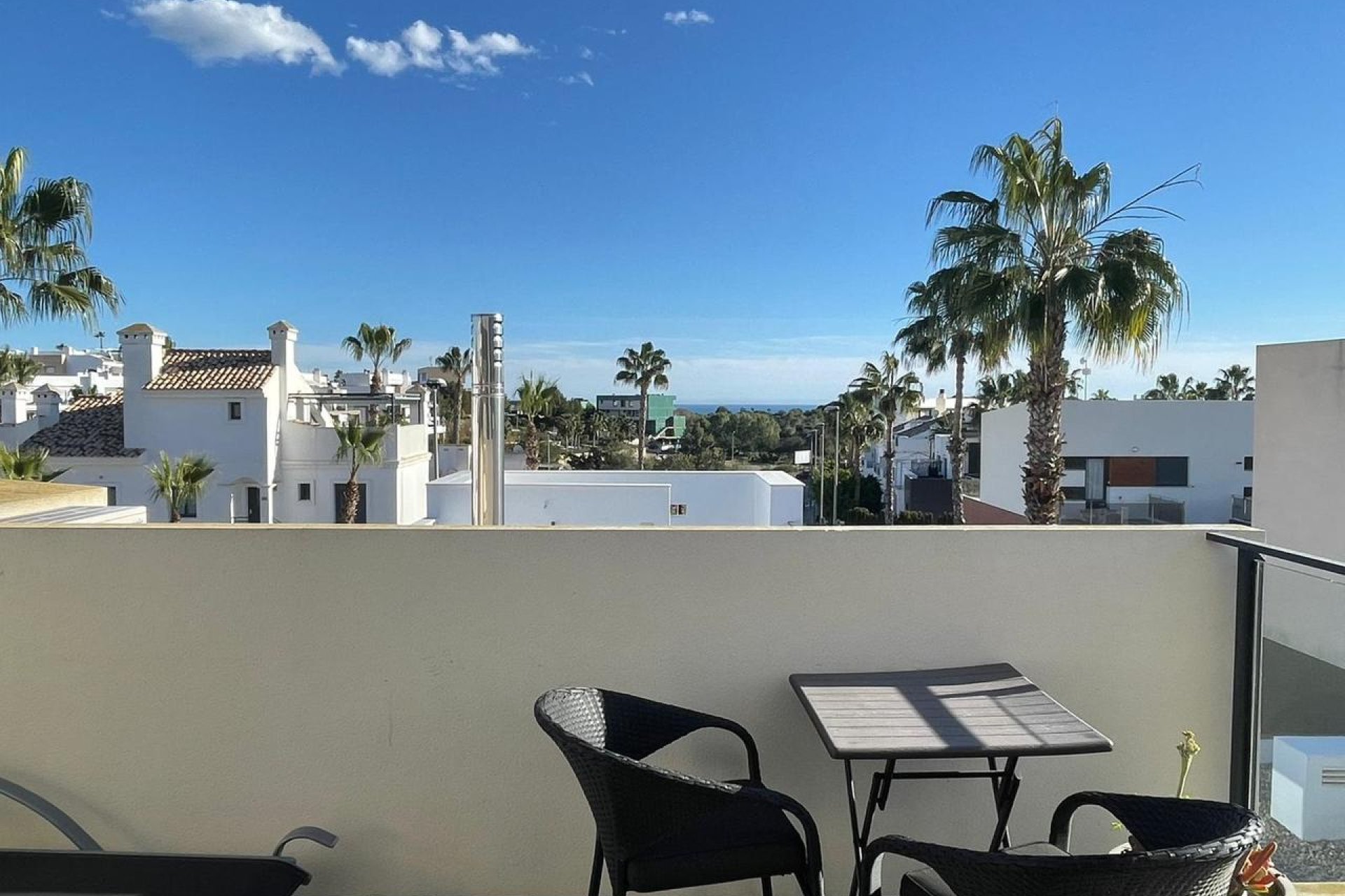 Resale - Villa -
Villamartin - Costa Blanca